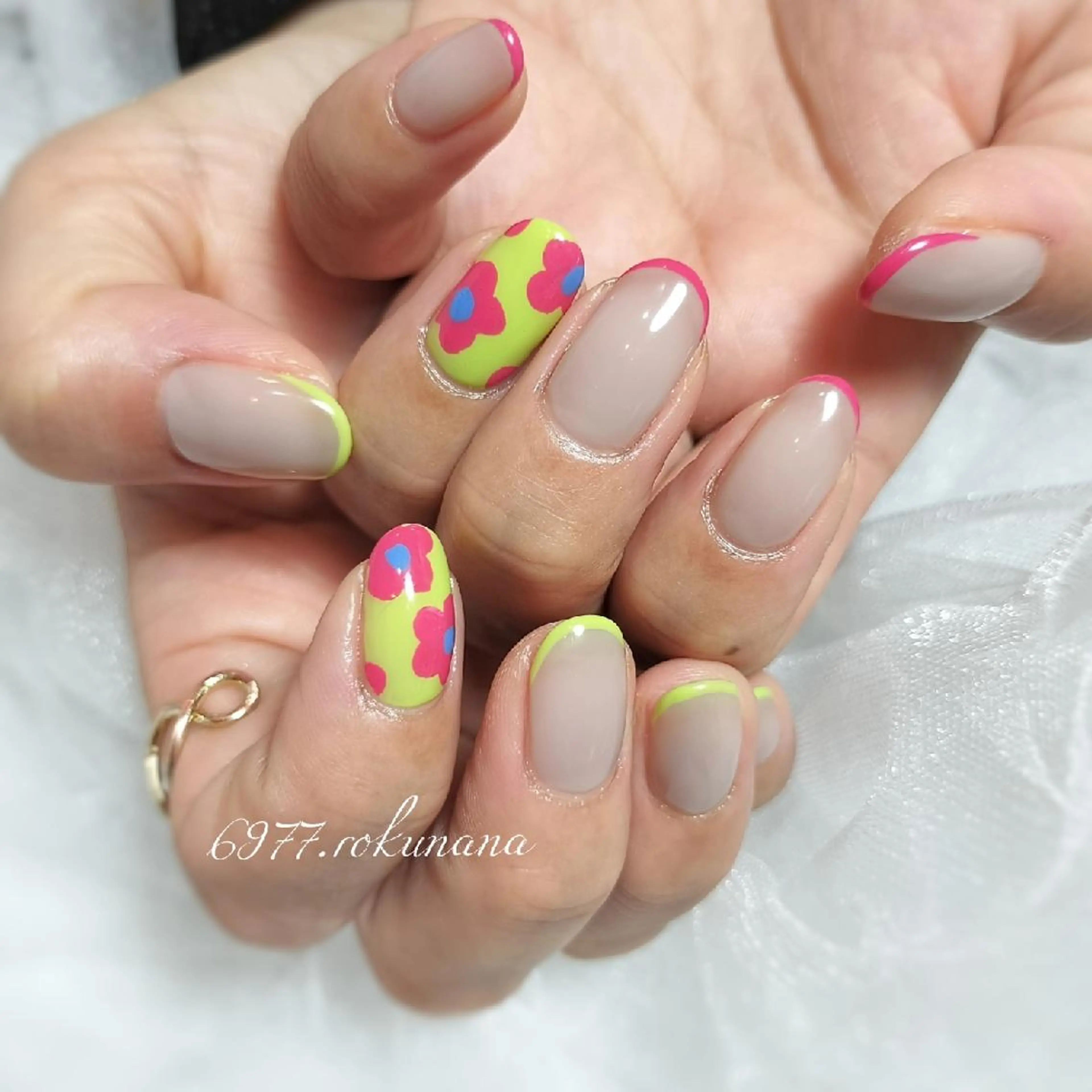 ネイル rokunana 佐野のネイルデザイン
