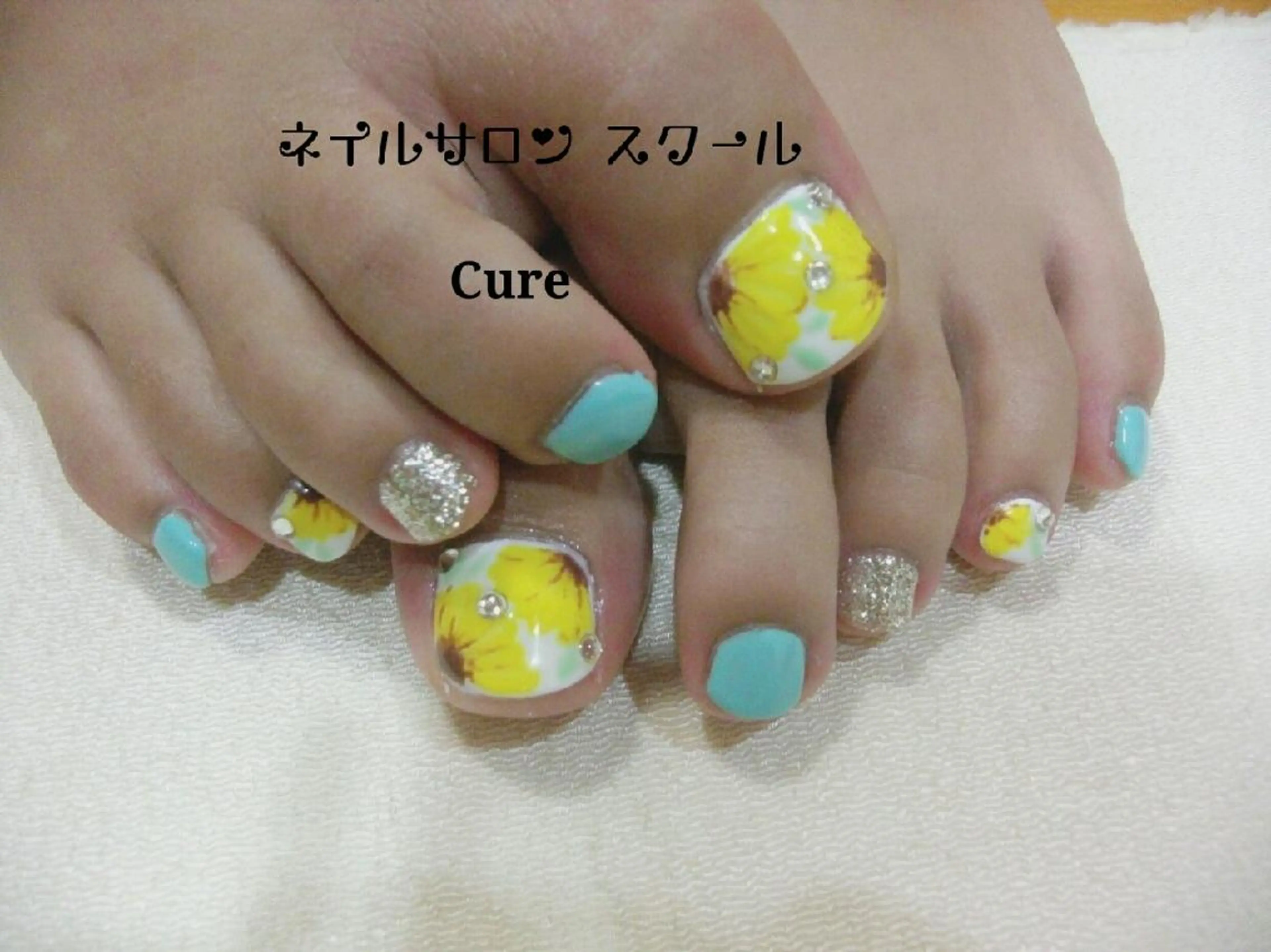 ネイル フットネイル ネイルサロン Cureのネイルデザイン