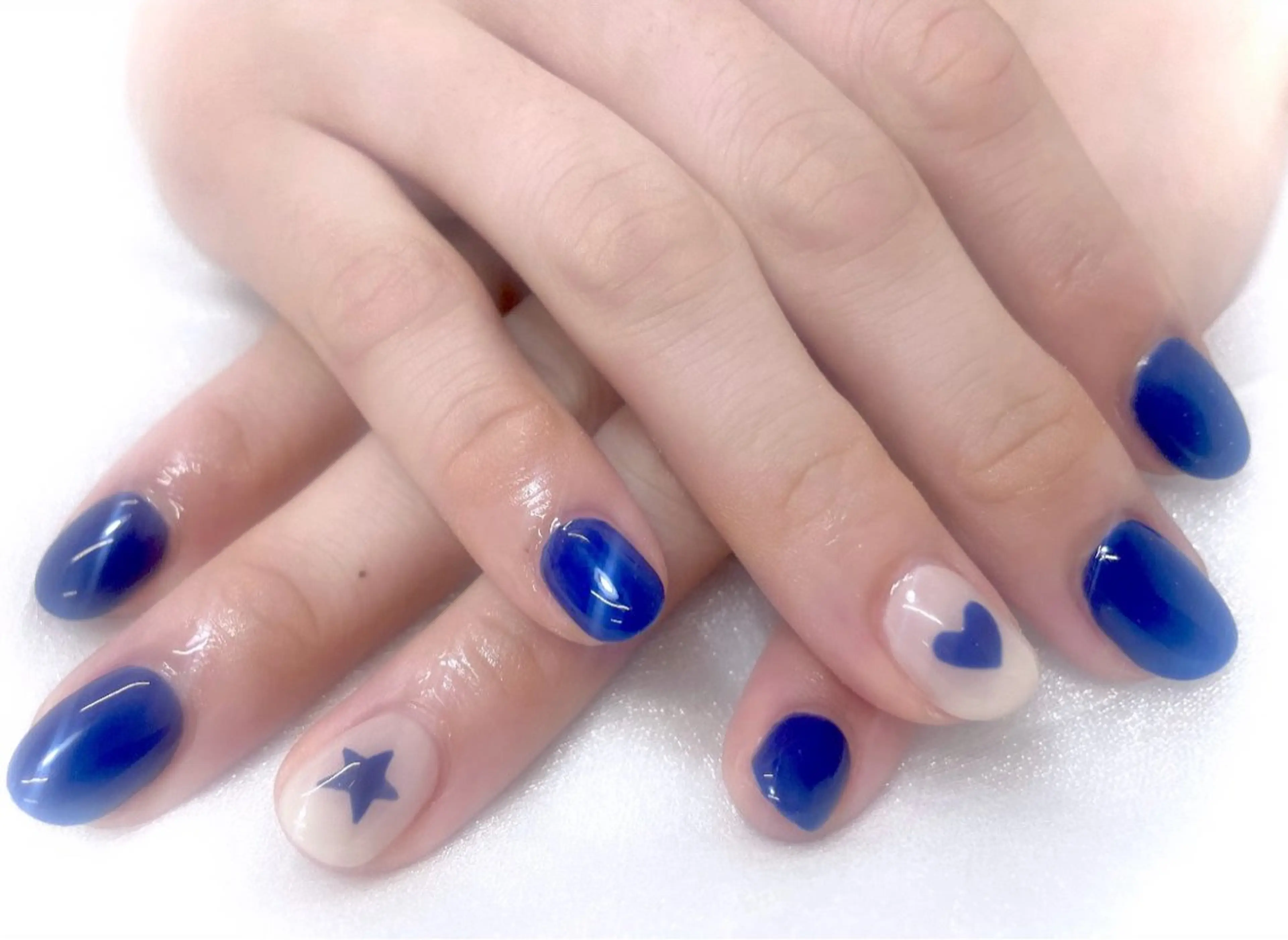 ネイル Nail salon s.k.所属・Nailist. emiのネイルデザイン