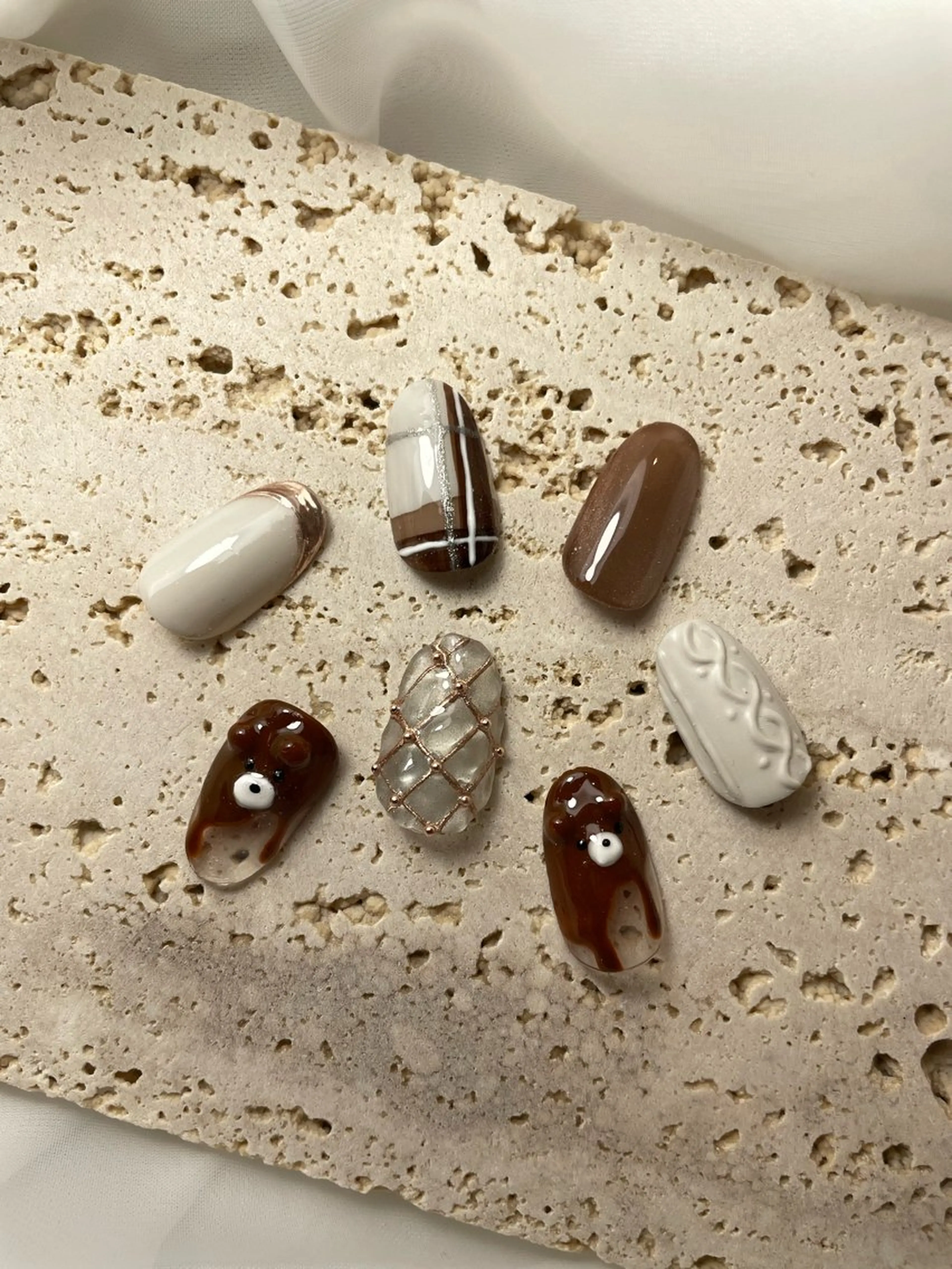 ネイル バレンタイン nail atelier Kのネイルデザイン