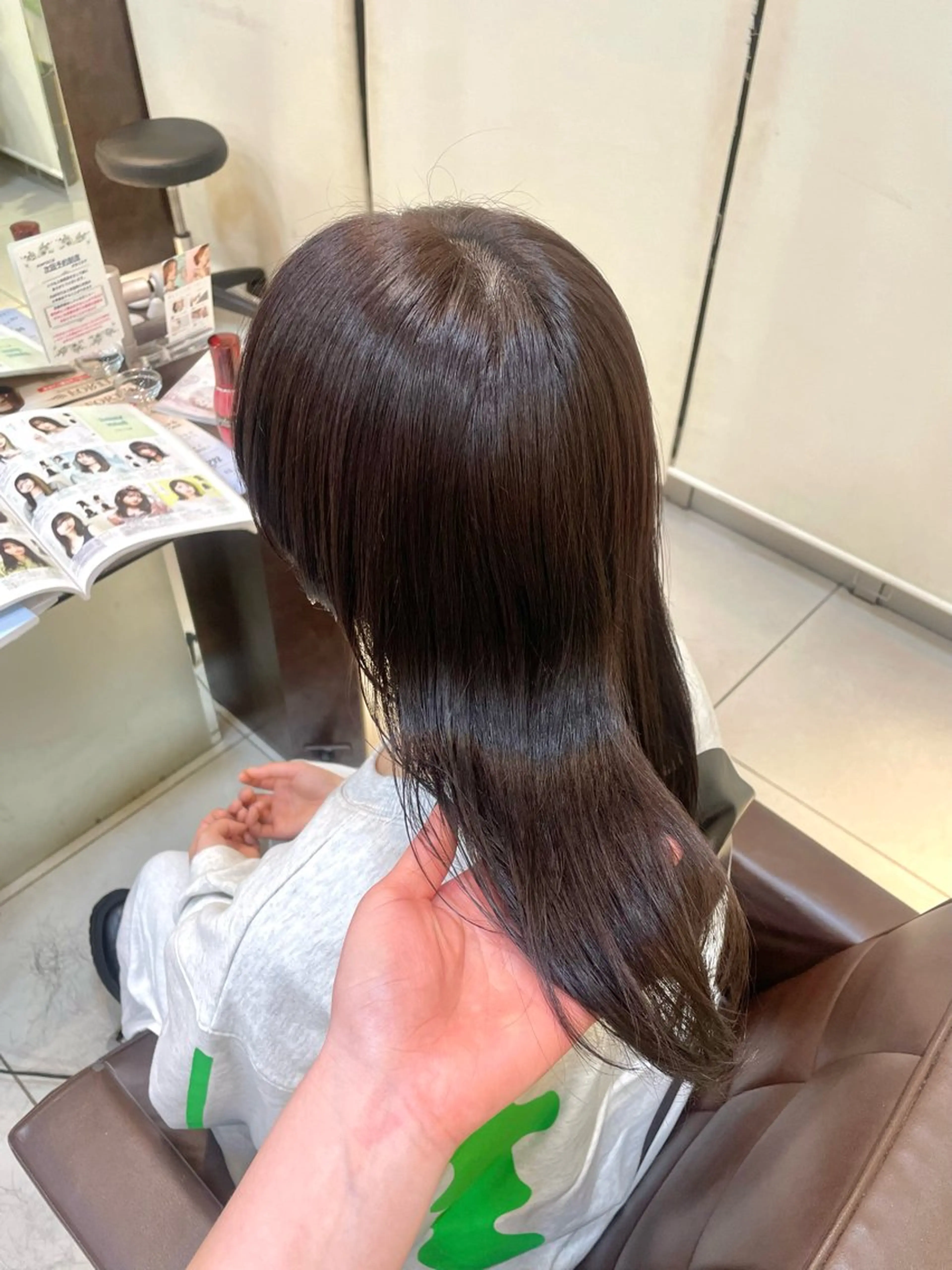 セミロング カラー 🤎韓国ヘア ベージュ まゆか🤎のヘアスタイル