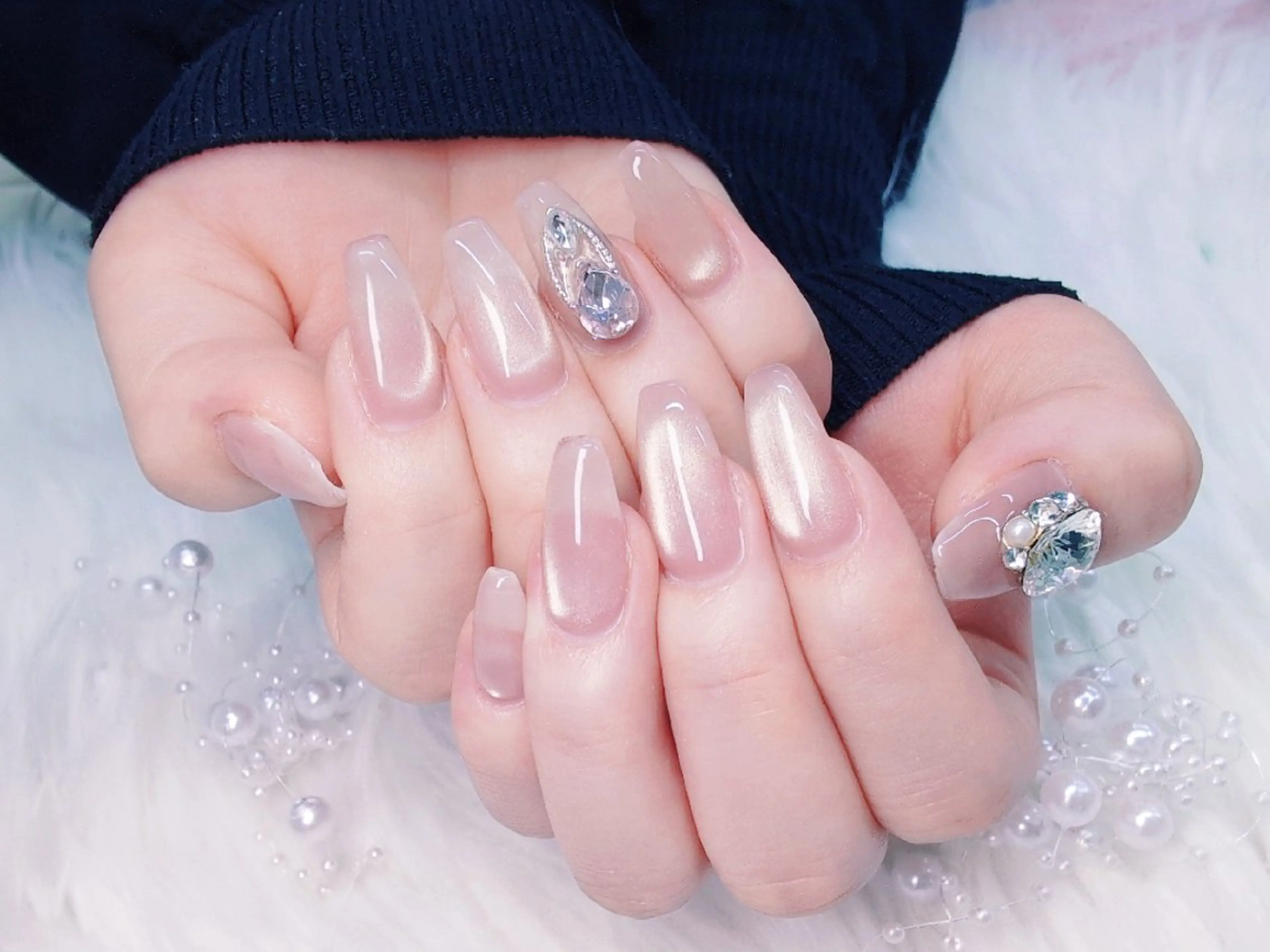 ネイル 長さ出し ジェルネイル キラキラネイル ラメ(グリッター) 持ち込み Chouette Nailのネイルデザイン