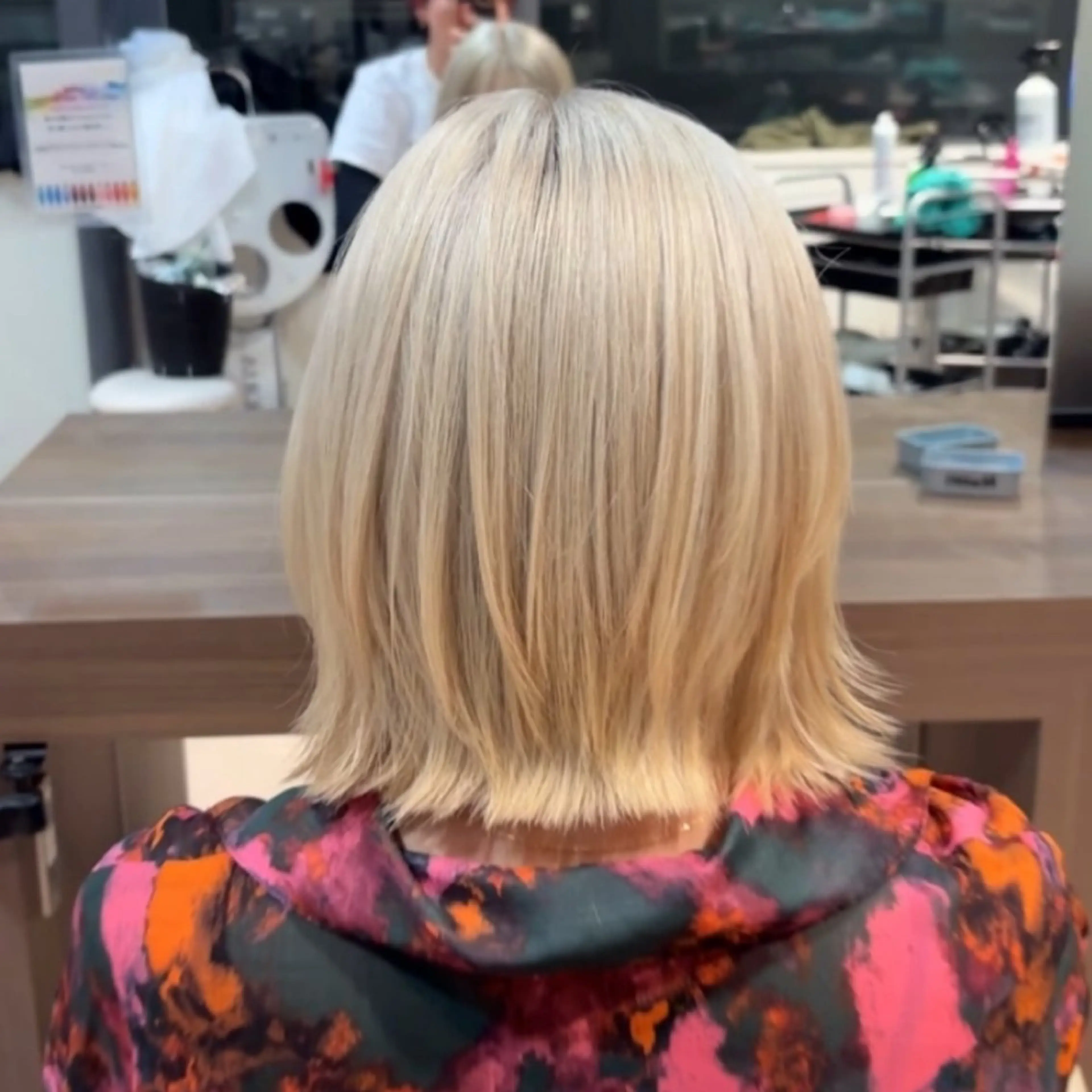 ショート カラー CONAN｜盛岡ボブ 特化/タッセルボブのヘアスタイル