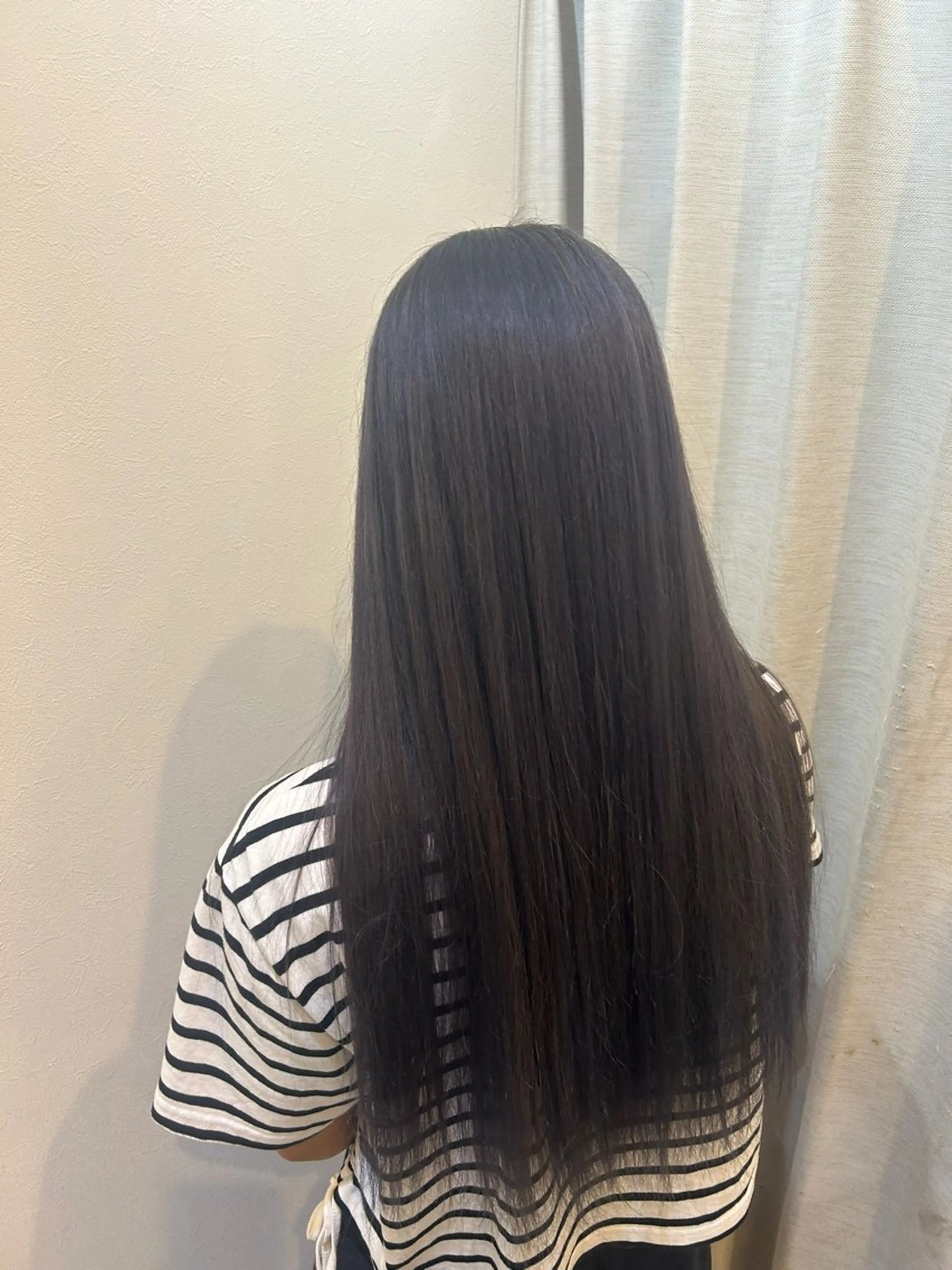 カラー 透明感カラー 白石 心愛のヘアスタイル