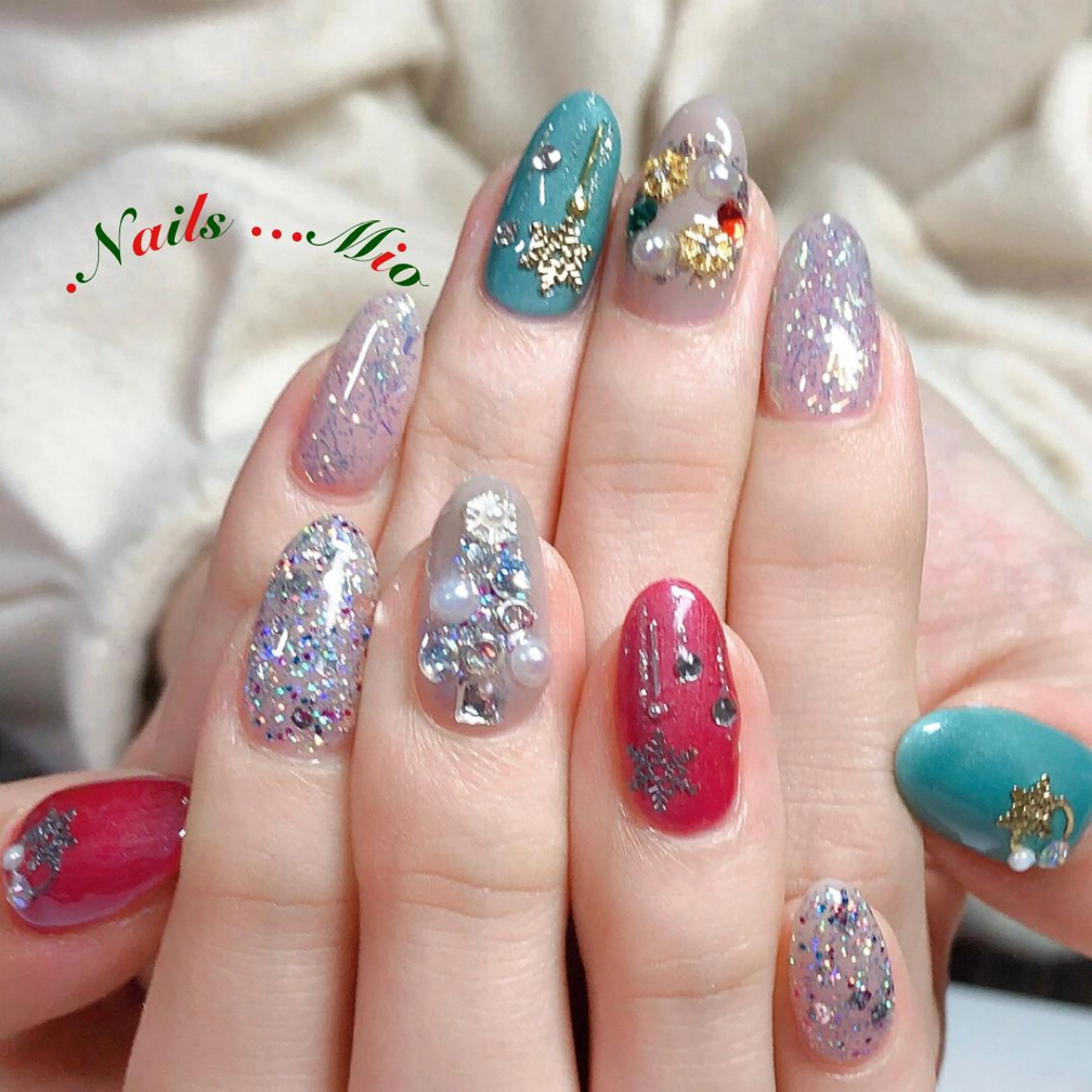 ネイル .Nails Mio 赤羽西ネイルサロンのネイルデザイン