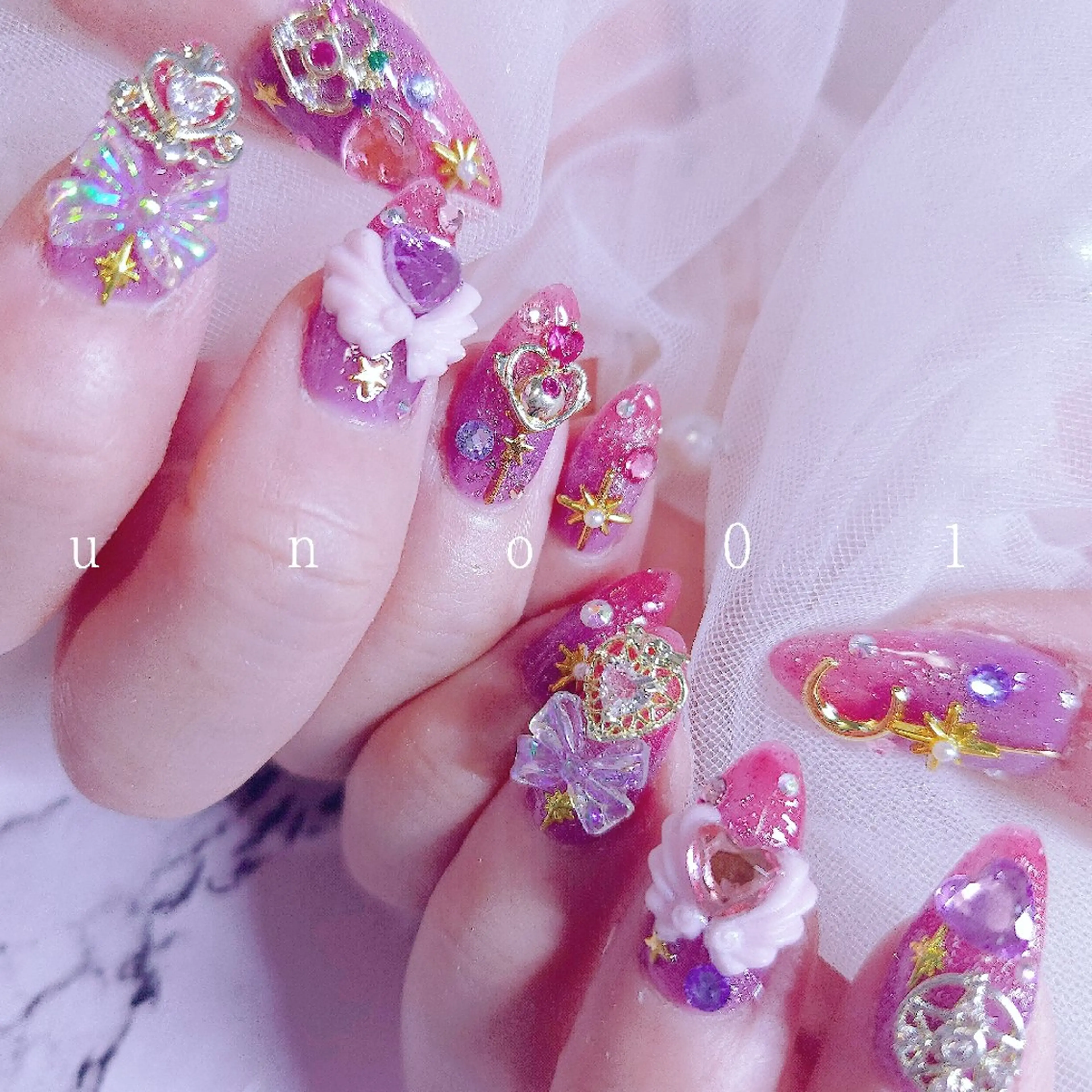 ネイル アートネイル ハンドネイル 梅田🦄中崎町🩵 u n o 0 1のネイルデザイン