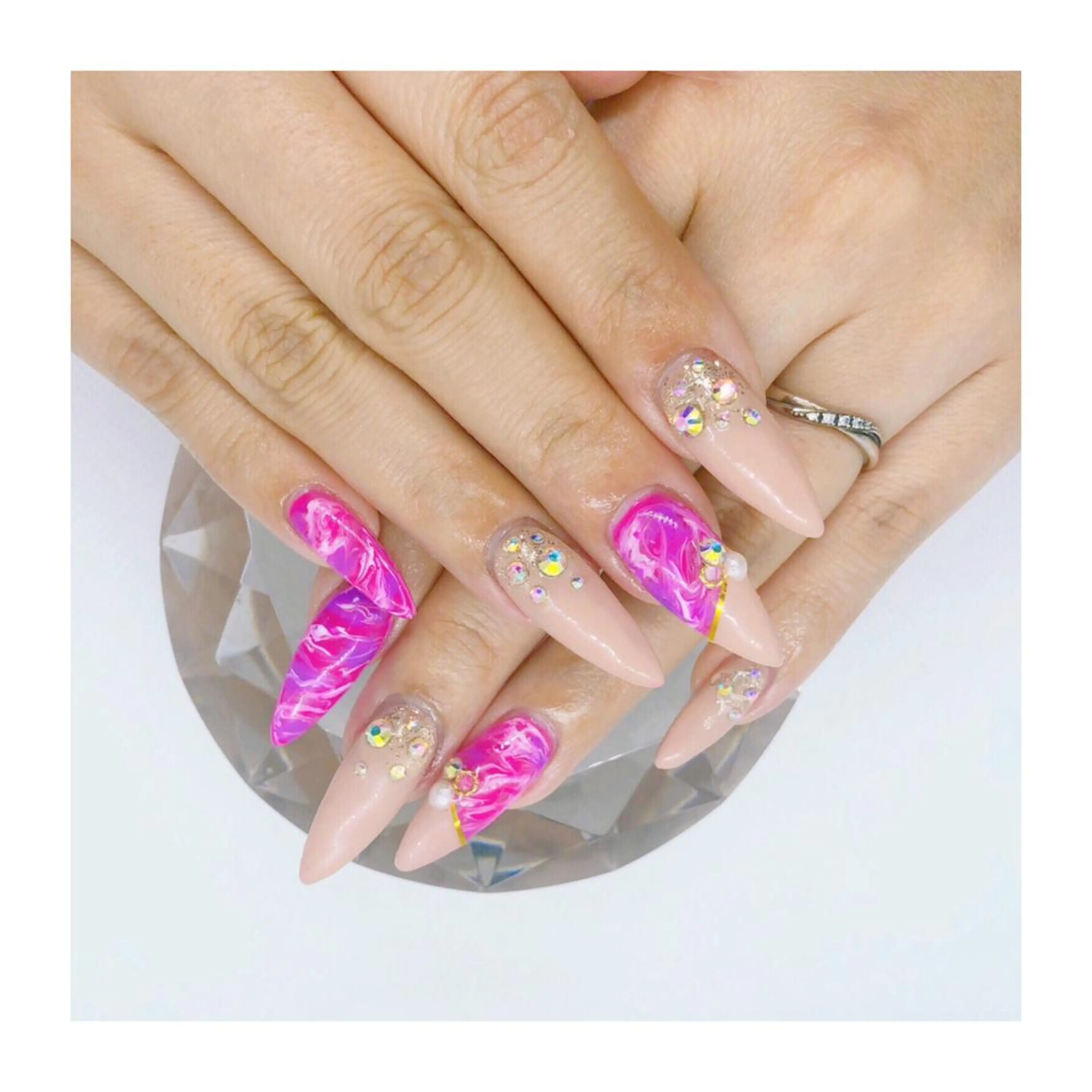 ネイル 大理石ネイル(マーブル) ピンク ハンドネイル Nailsalon -Aのネイルデザイン