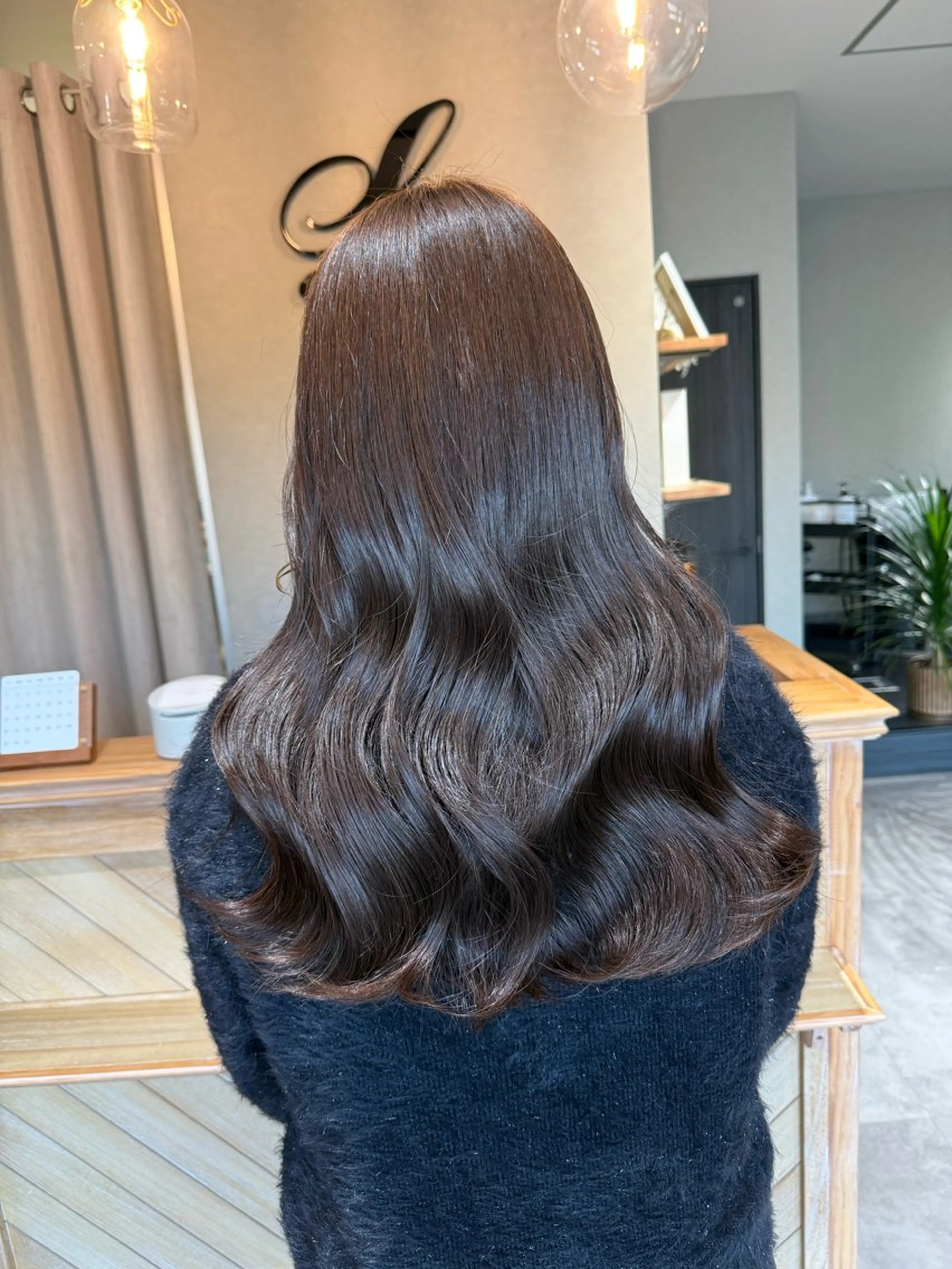 ロング アッシュ カット ヘアカラー HIYORI / luanaのヘアスタイル