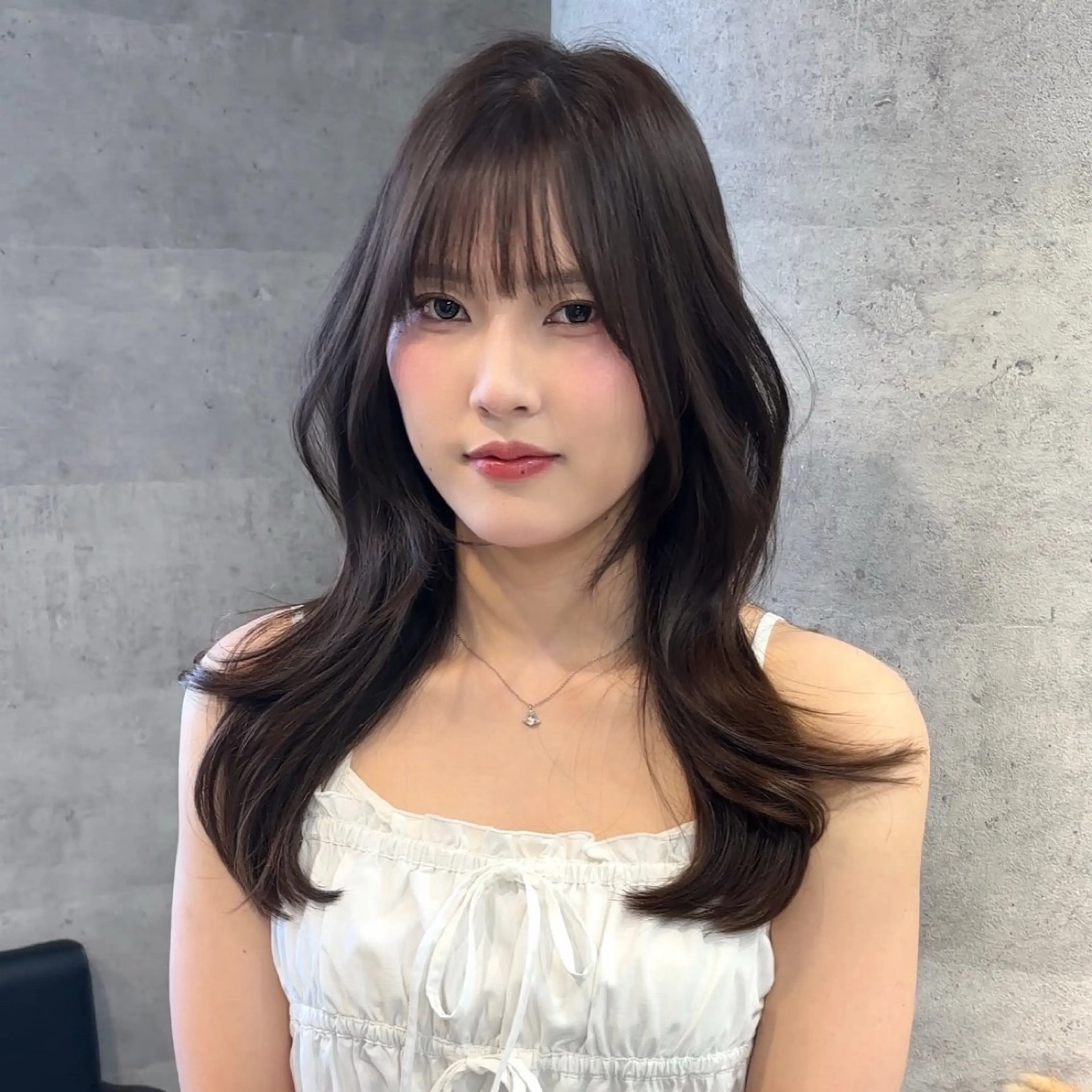 ロング くびれヘア 顔周りカット 髪質改善 韓国風ヘア レイヤーカット lana hair 新宿/髪質改善/韓国のヘアスタイル