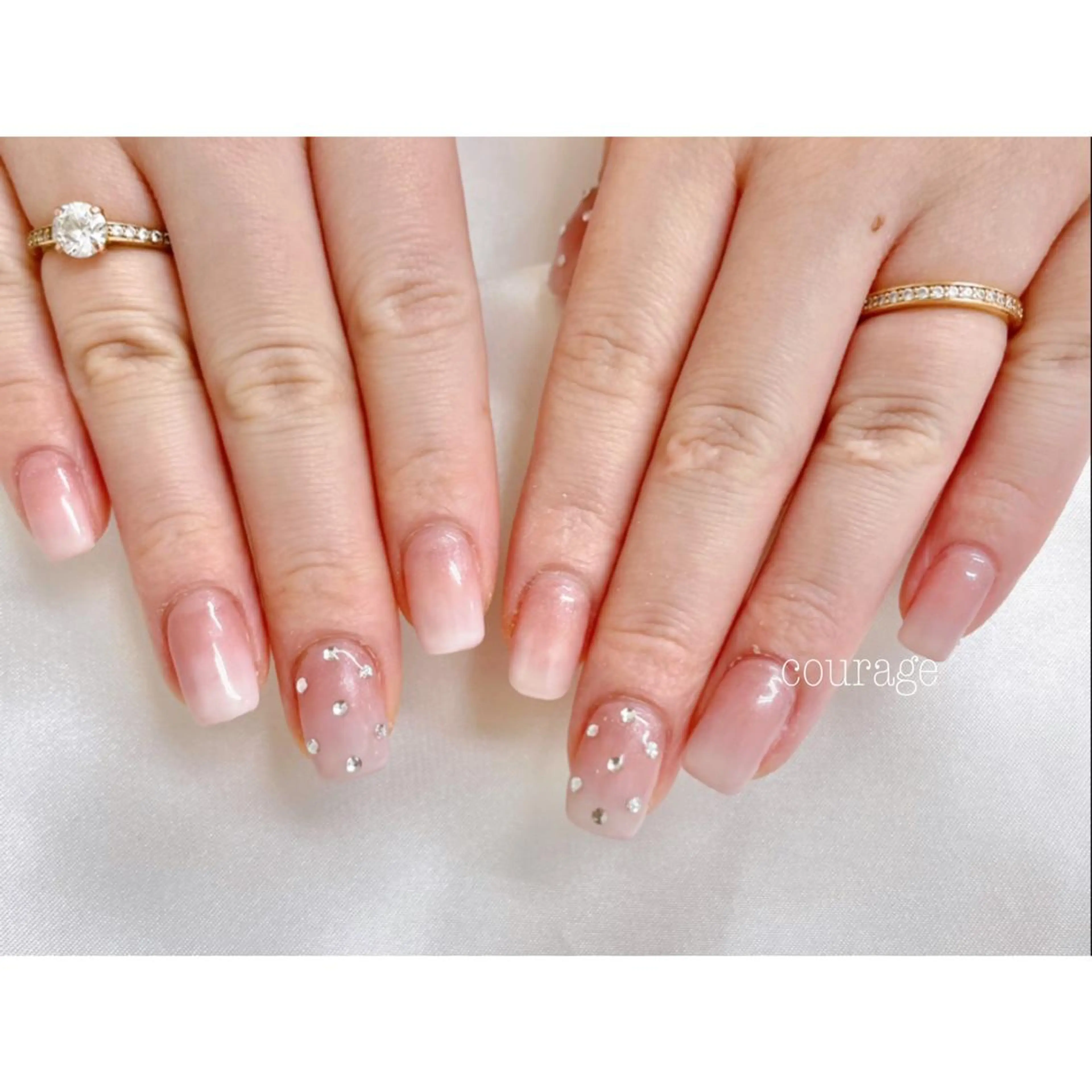 ネイル ストーンネイル ハンドネイル ネイルサロンcourage所属・ネイルサロン courageのネイルデザイン