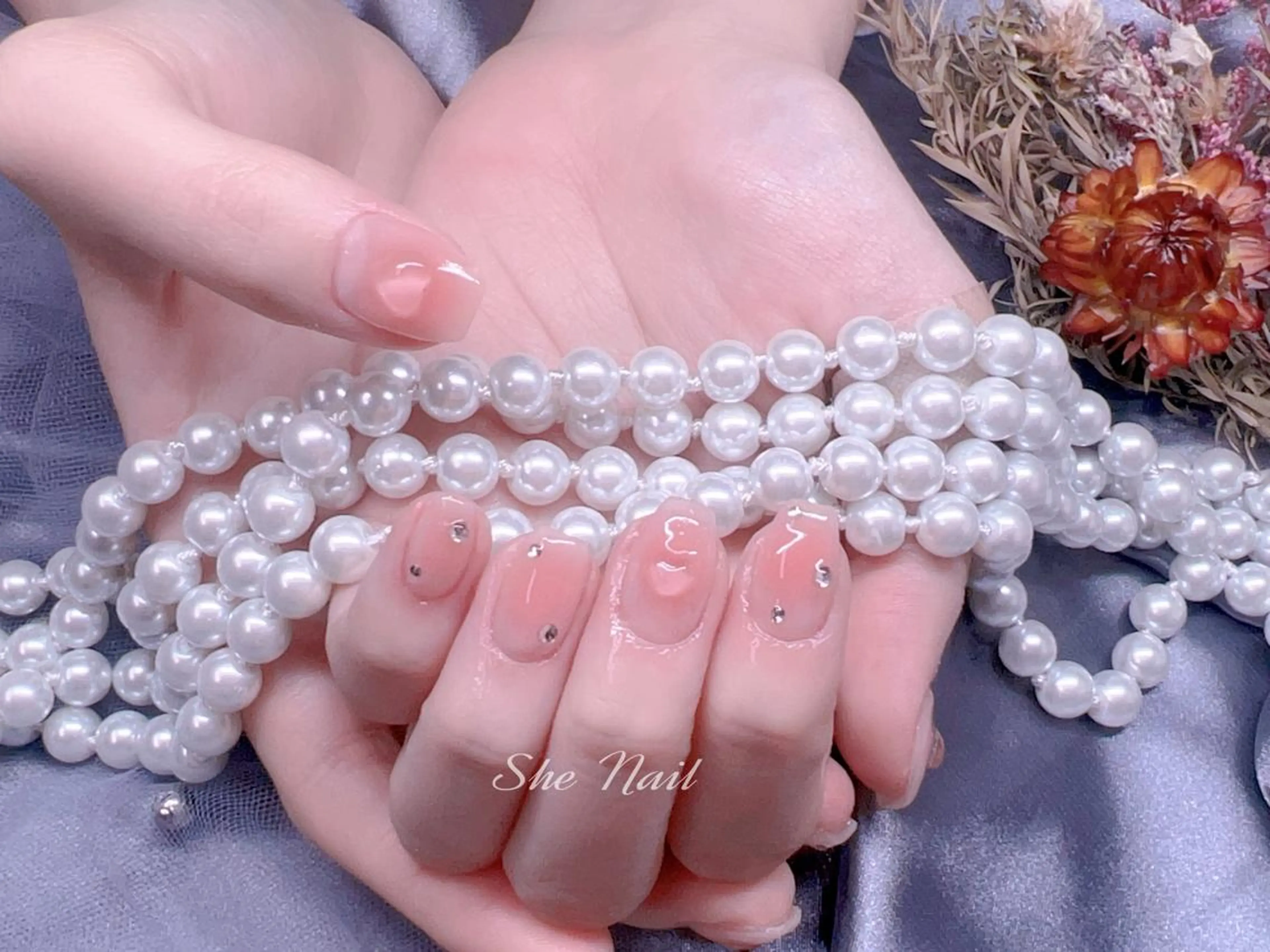 ネイル チークネイル 長さ出し 持ち込み シンプルネイル ネイルチップ She   Nail所属・ISA_ BELLAのネイルデザイン