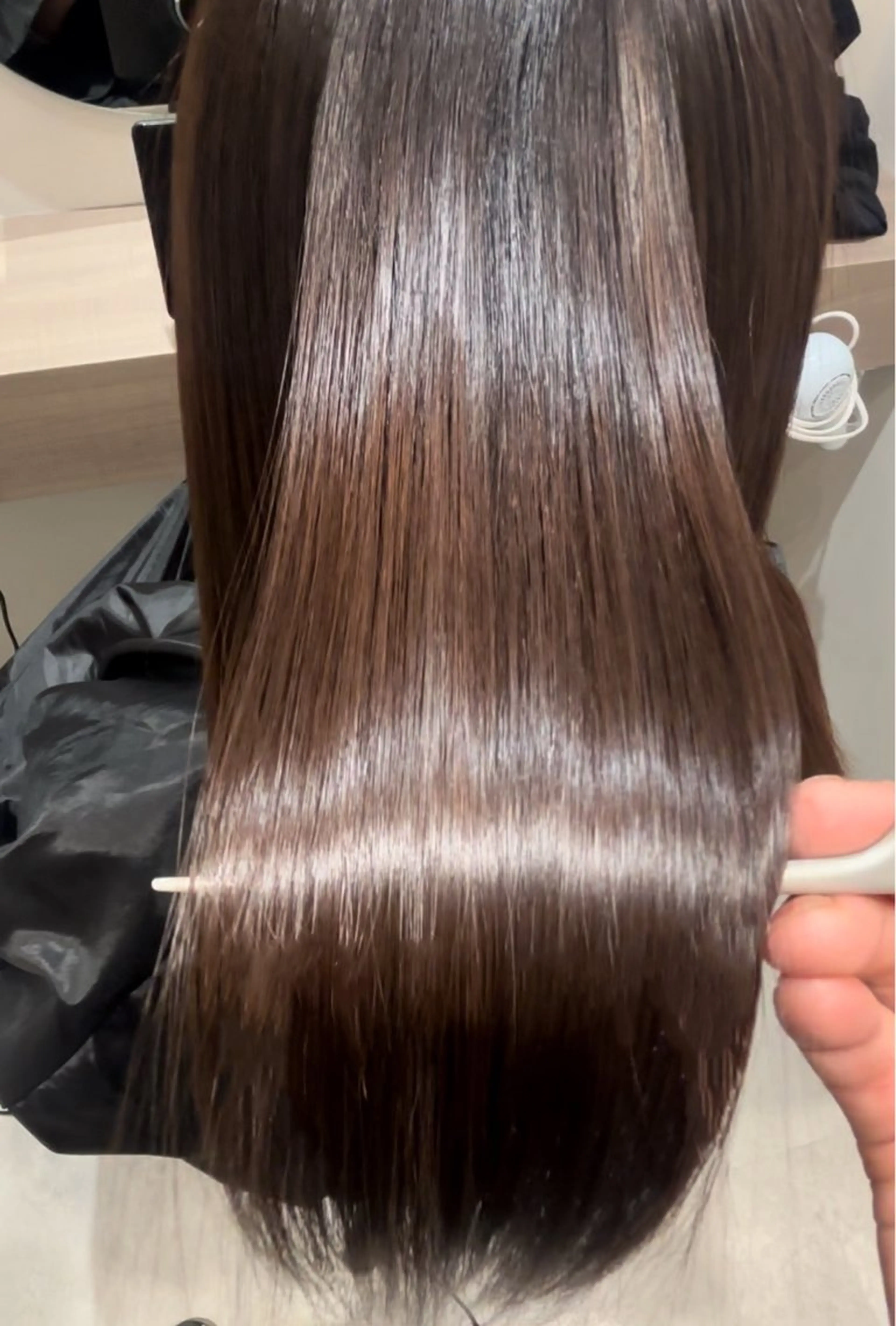 セミロング カラー パーマ 髪質改善 トリートメント カット ヘアカラー 縮毛矯正 トリートメント 🍀本格ヘッドスパ 👑髪質改善🍀英司のヘアスタイル