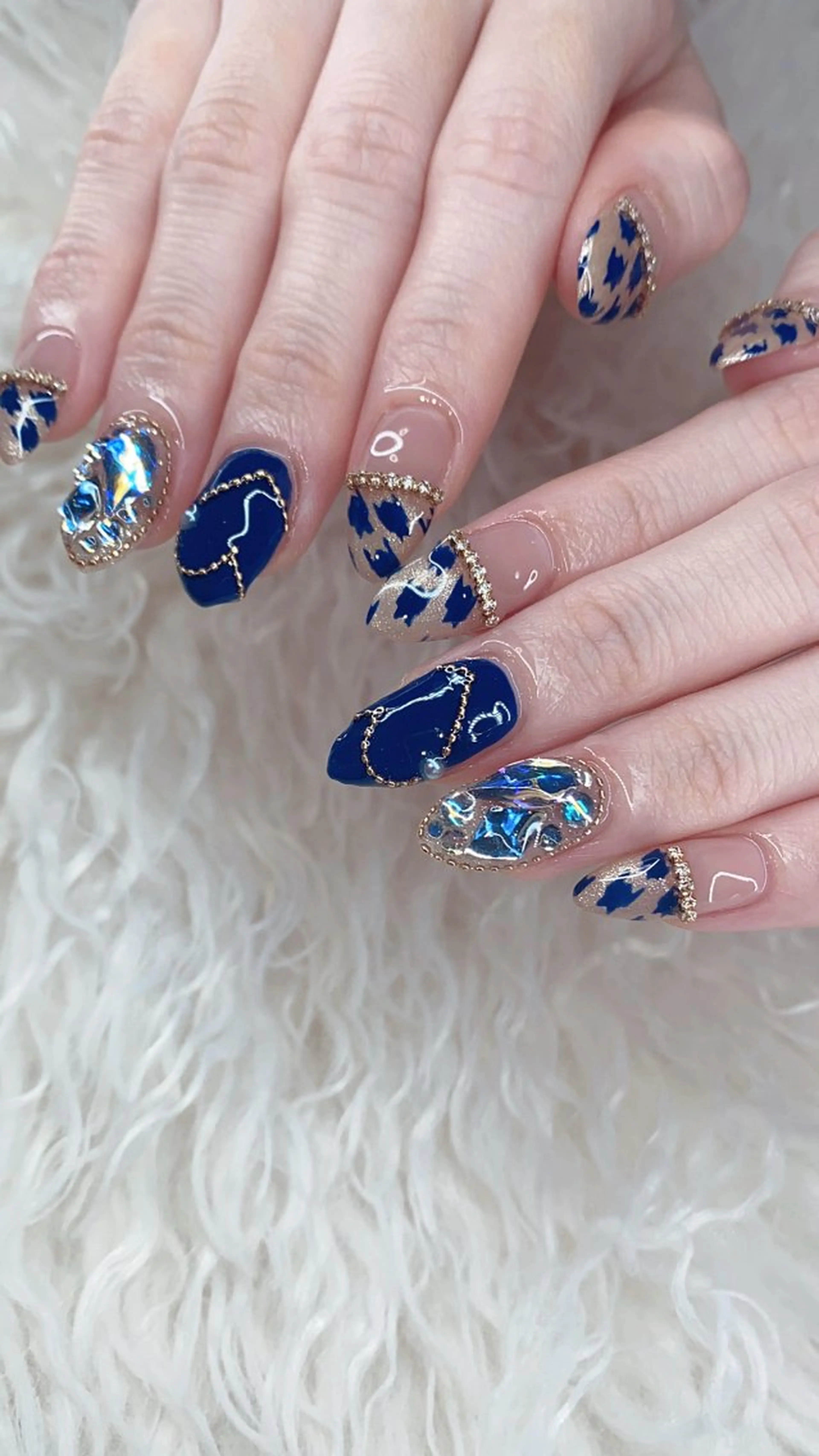 ネイル ハンドネイル n o q r m. n a c h iのネイルデザイン