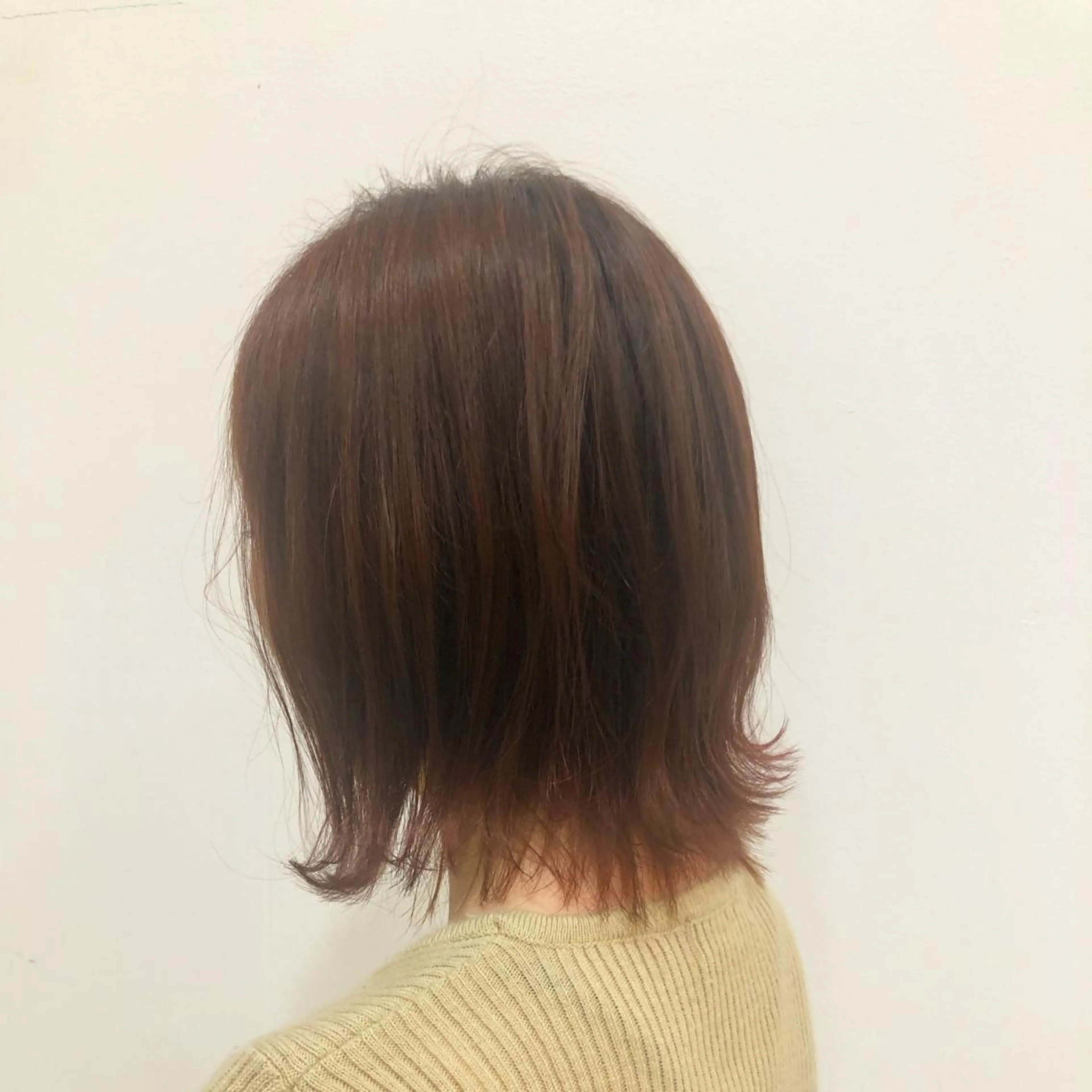 ショート カラー 松原 愛莉のヘアスタイル