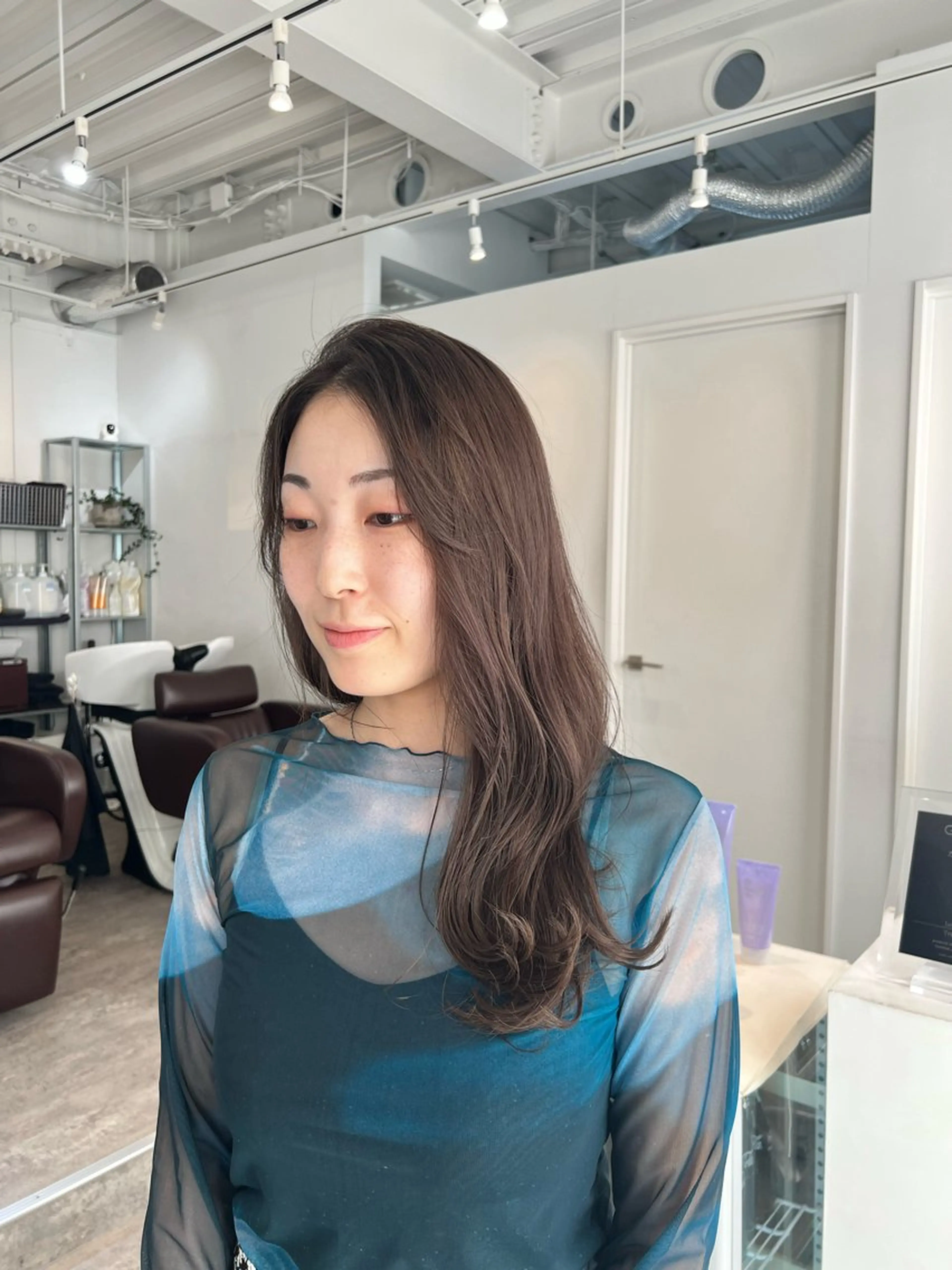 大人気のイルミナカラーにトリートメントもついたお得なメニューです☆の写真