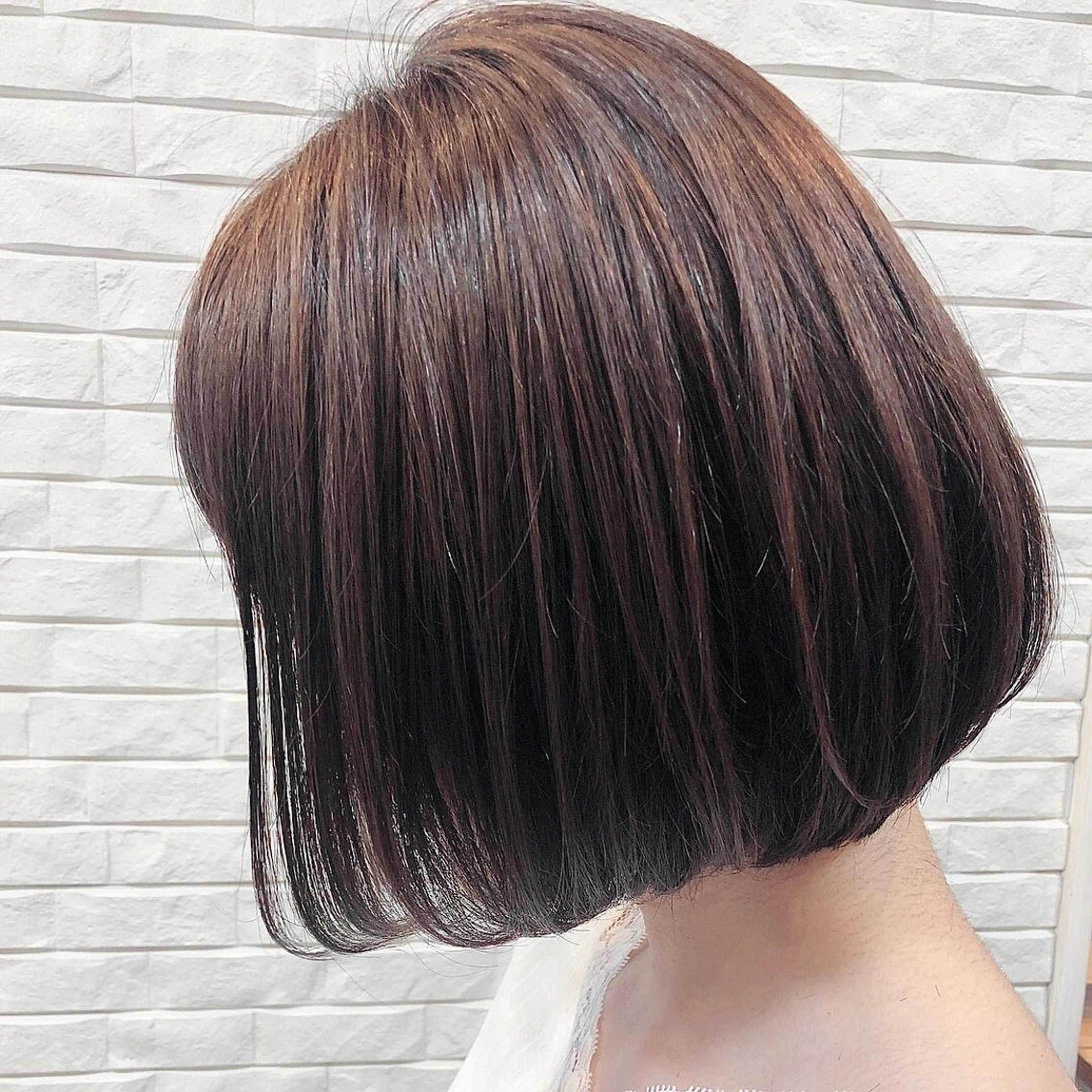 ミディアム カラー 伊藤 さやかのヘアスタイル
