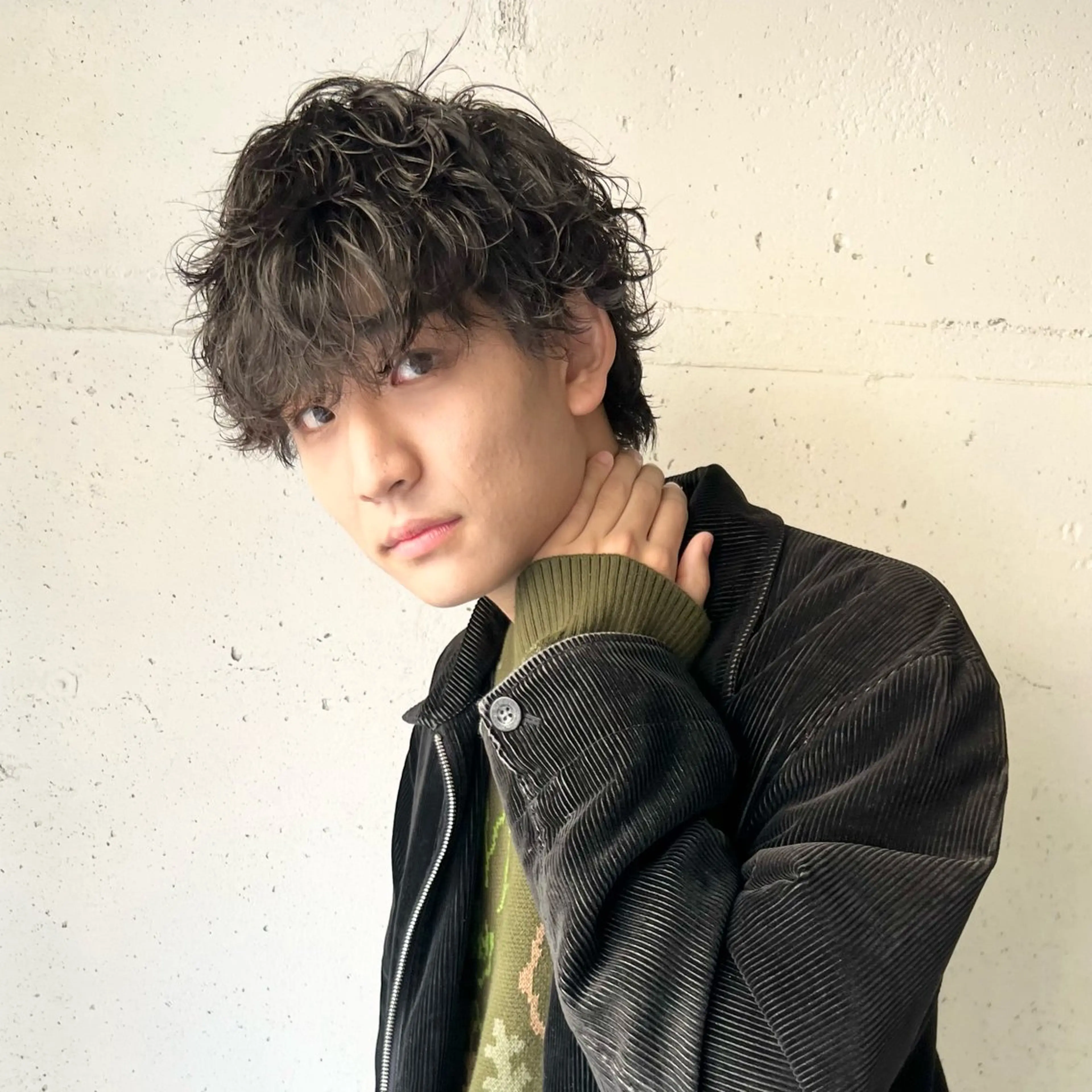 パーマ メンズ メンズパーマ カット パーマ メンズパーマ/フェ ザーパーマ/古川晴輝のヘアスタイル