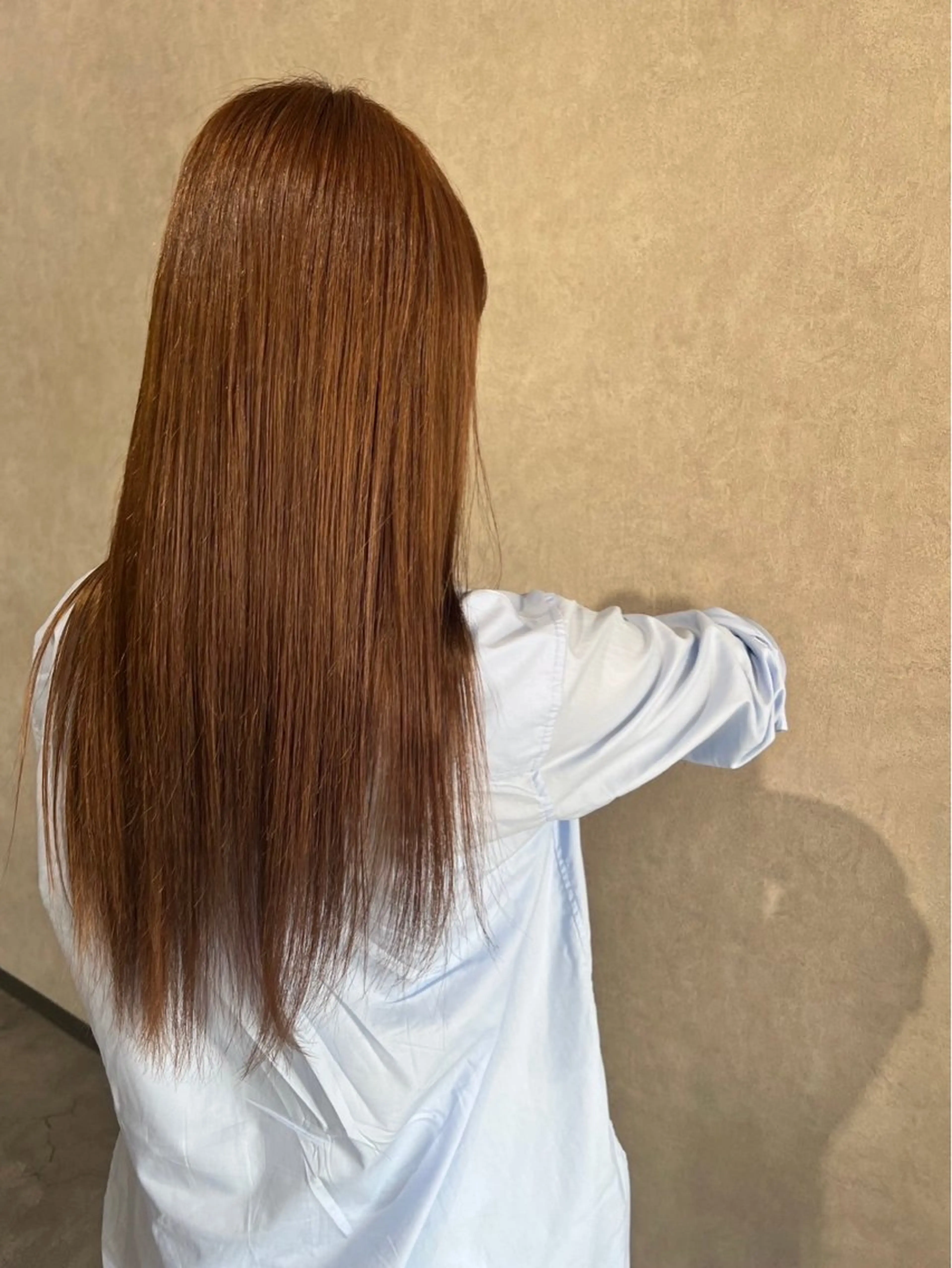 ロング ヘアカラー Bish Yanaのヘアスタイル