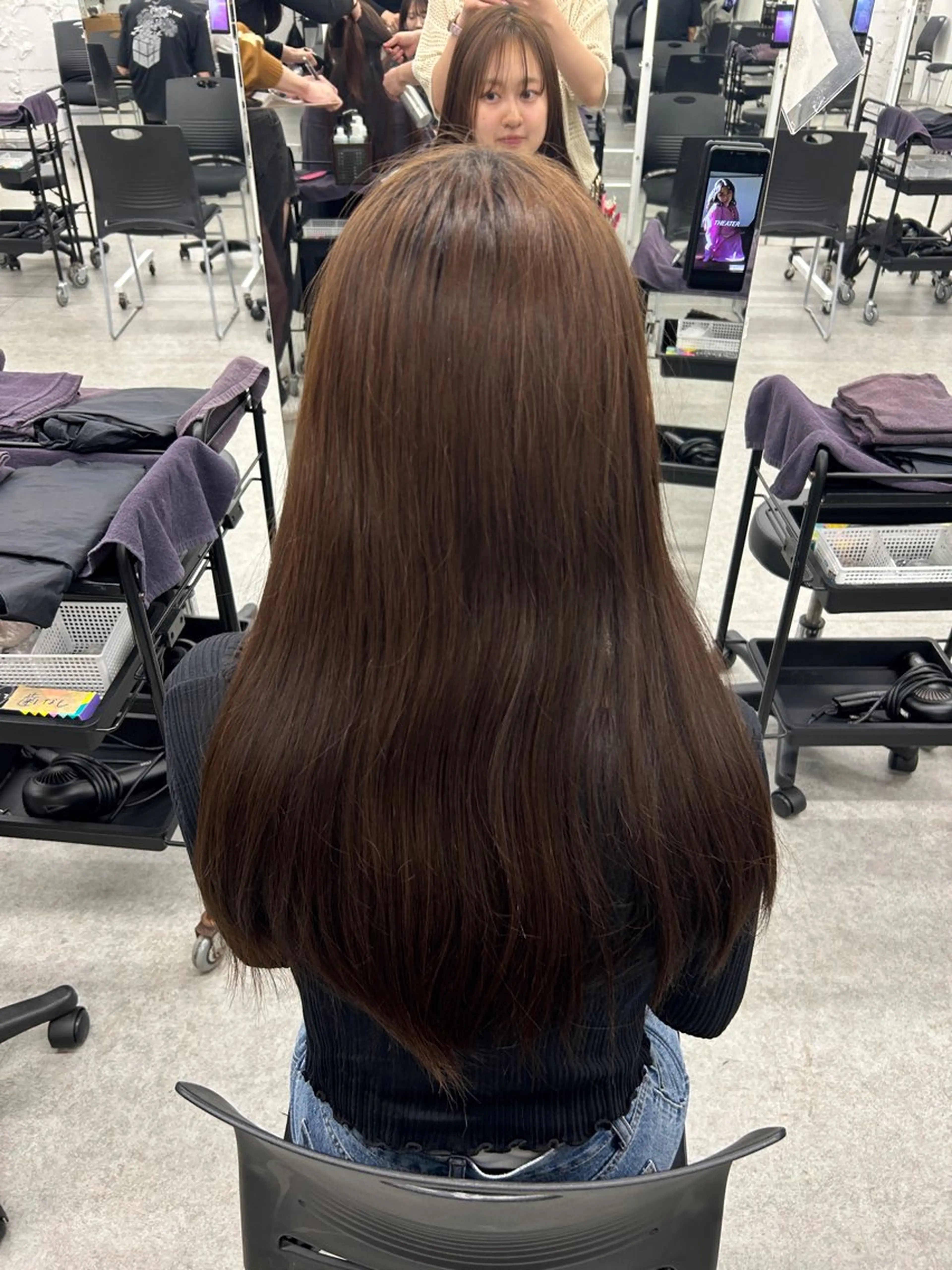 セミロング カット ヘアカラー 艶カラー美髪縮毛矯正 /髪質改善✨️ユウキのヘアスタイル