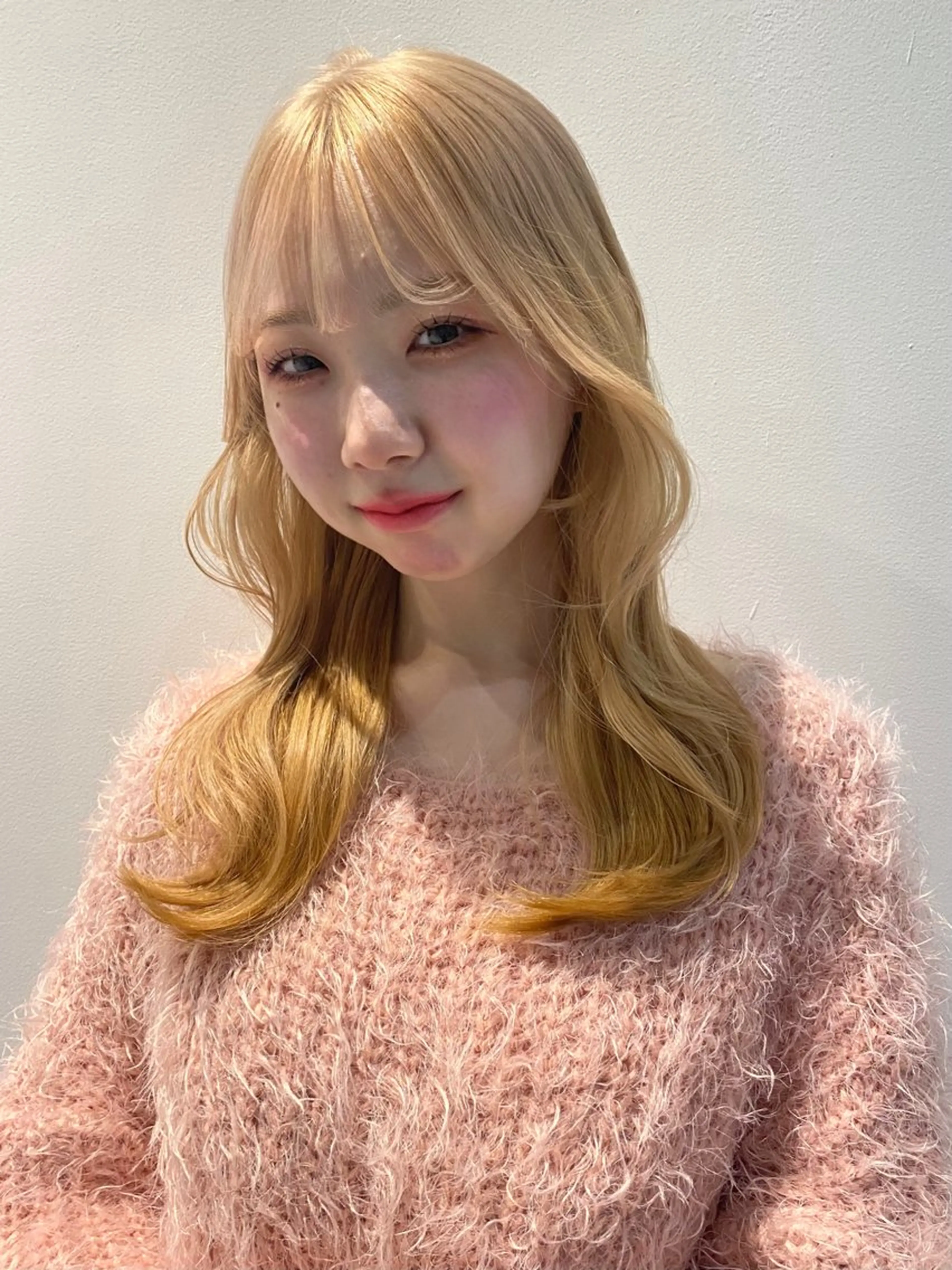 ロング カラー ブリーチ ケアブリーチ カット ヘアカラー トリートメント mai / linoah˚✧のヘアスタイル