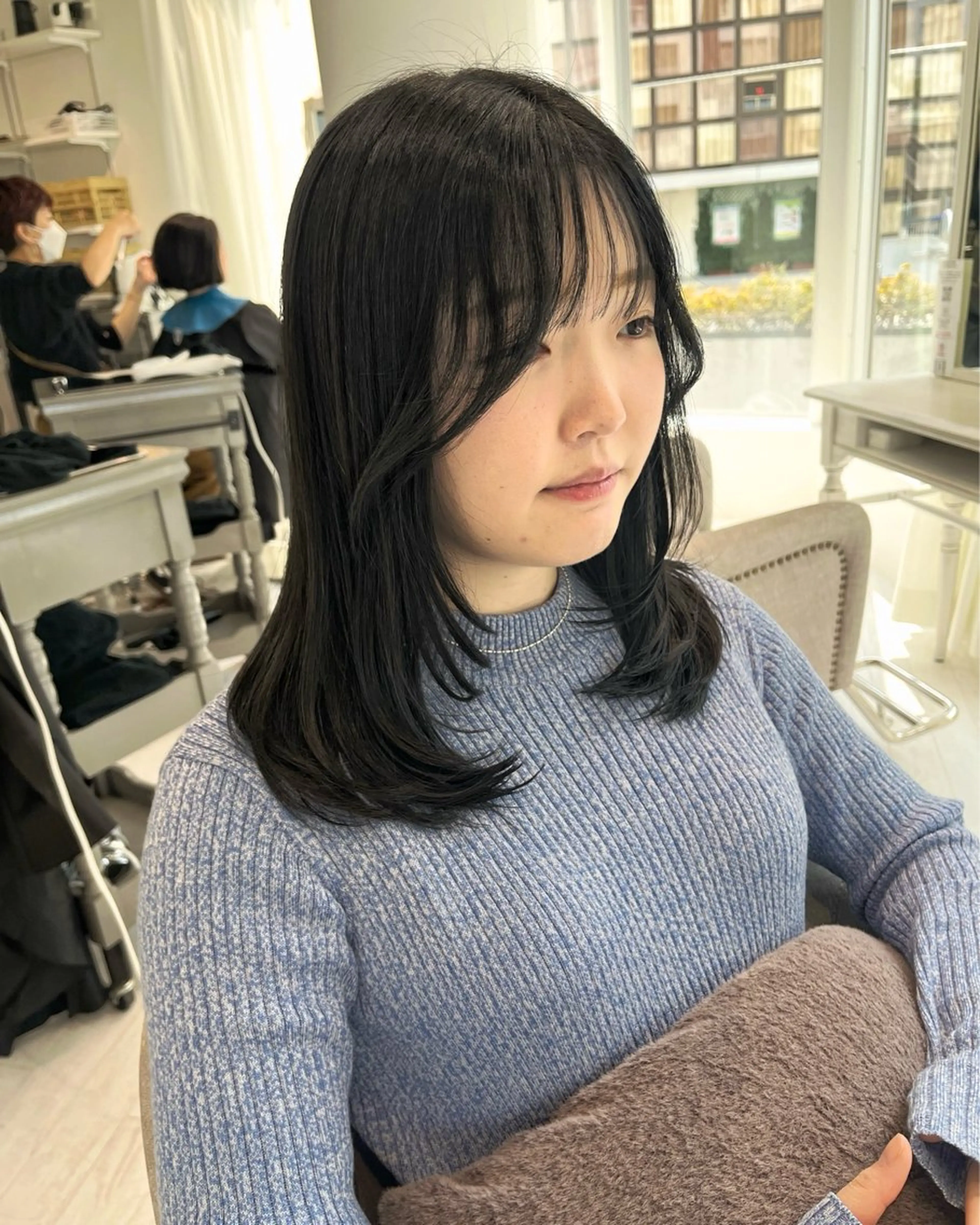 セミロング 顔まわりレイヤー 顔周りカット レイヤーカット カット ヘアカラー トリートメント ボブ/レイヤー/ 茉莉花のヘアスタイル