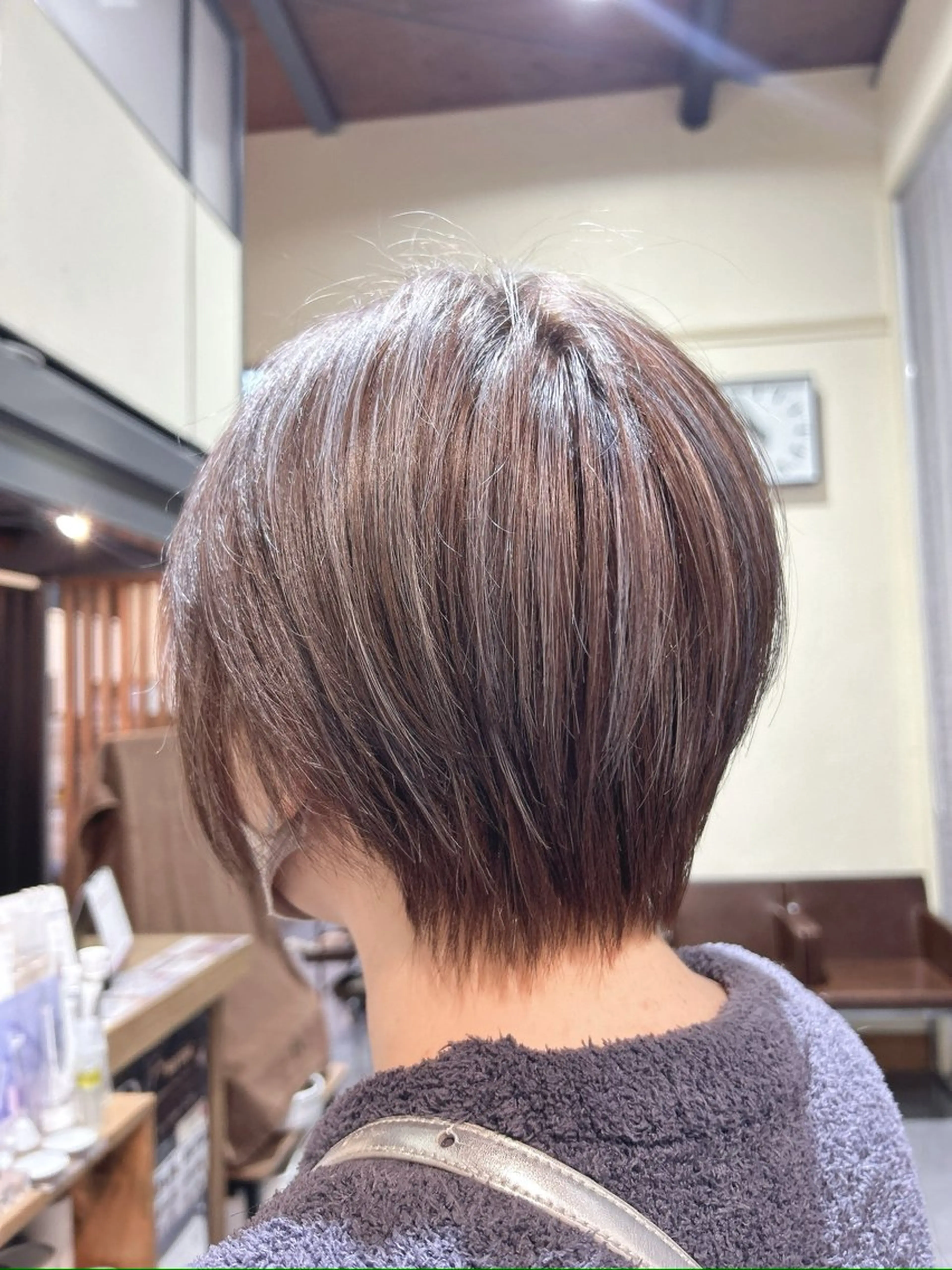 ショート 井上 萌のヘアスタイル