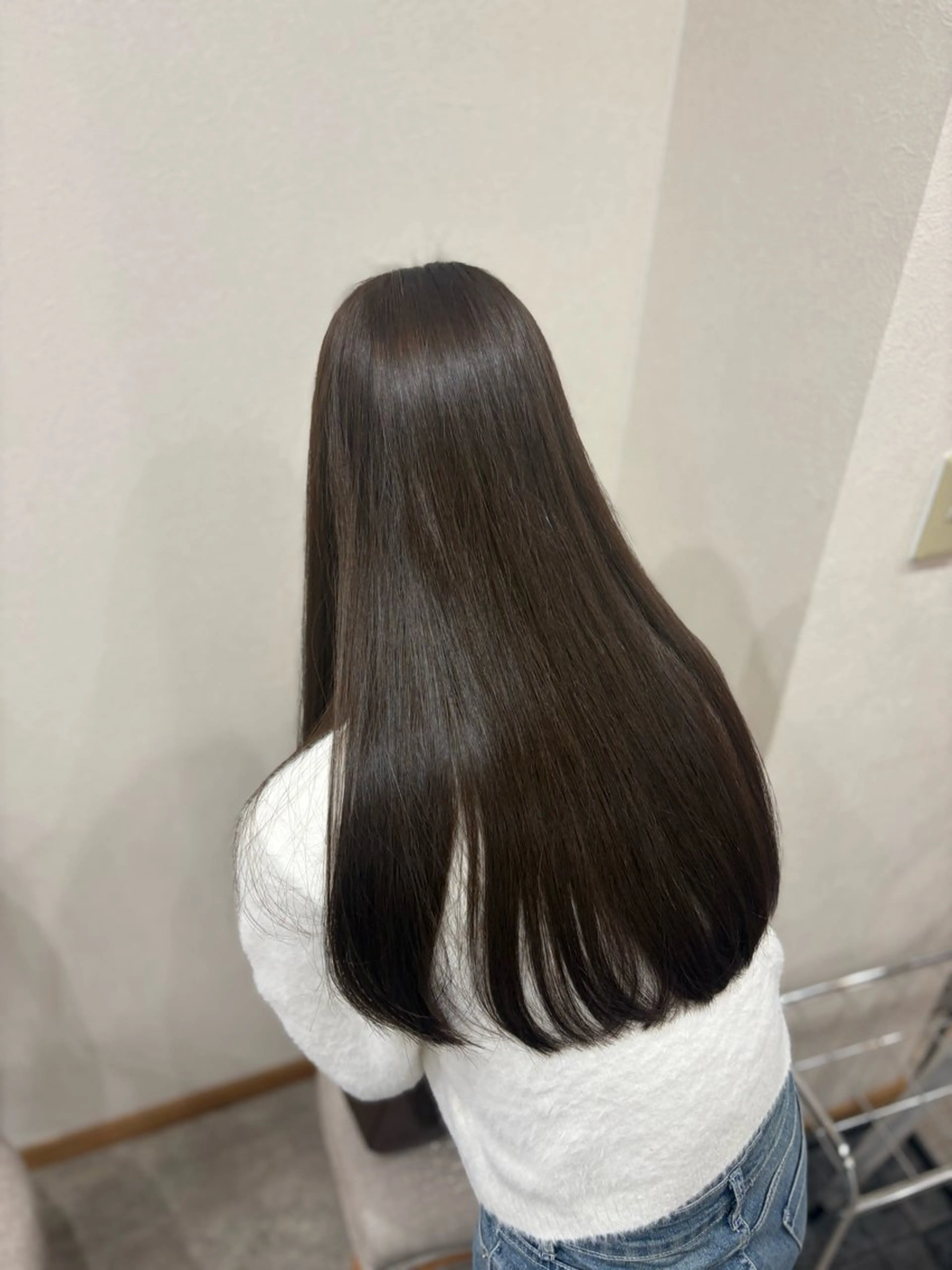 ロング カラー ダークグレー ダークグレージュ グレージュ ヘアカラー CHISAKI 🎀のヘアスタイル