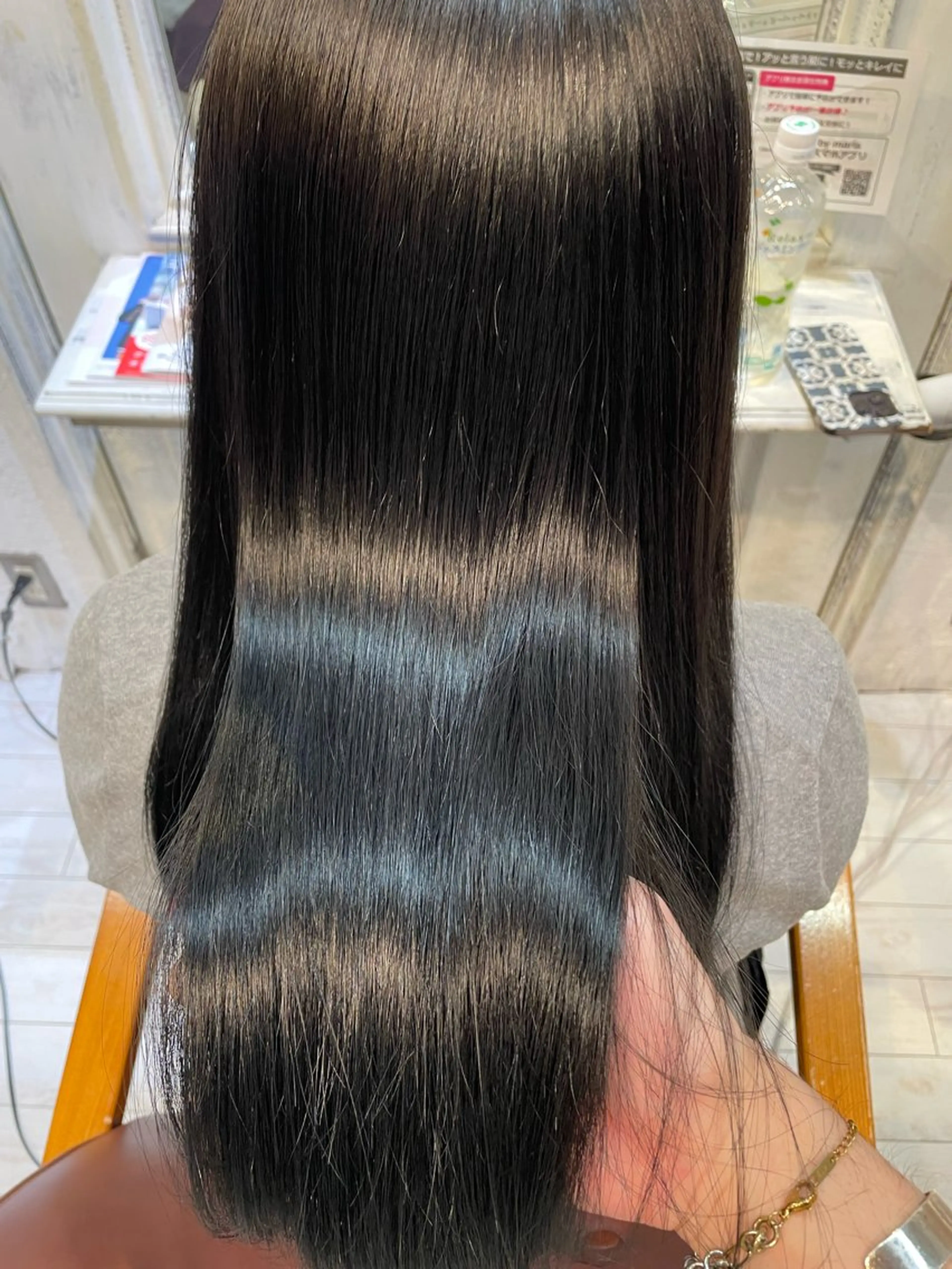 ロング カラー 黒髪 ブルーカラー ブルーブラック 髪質改善 トリートメント liko by maris所属・髪質改善／ブリーチ 宮武　湧斗のヘアスタイル