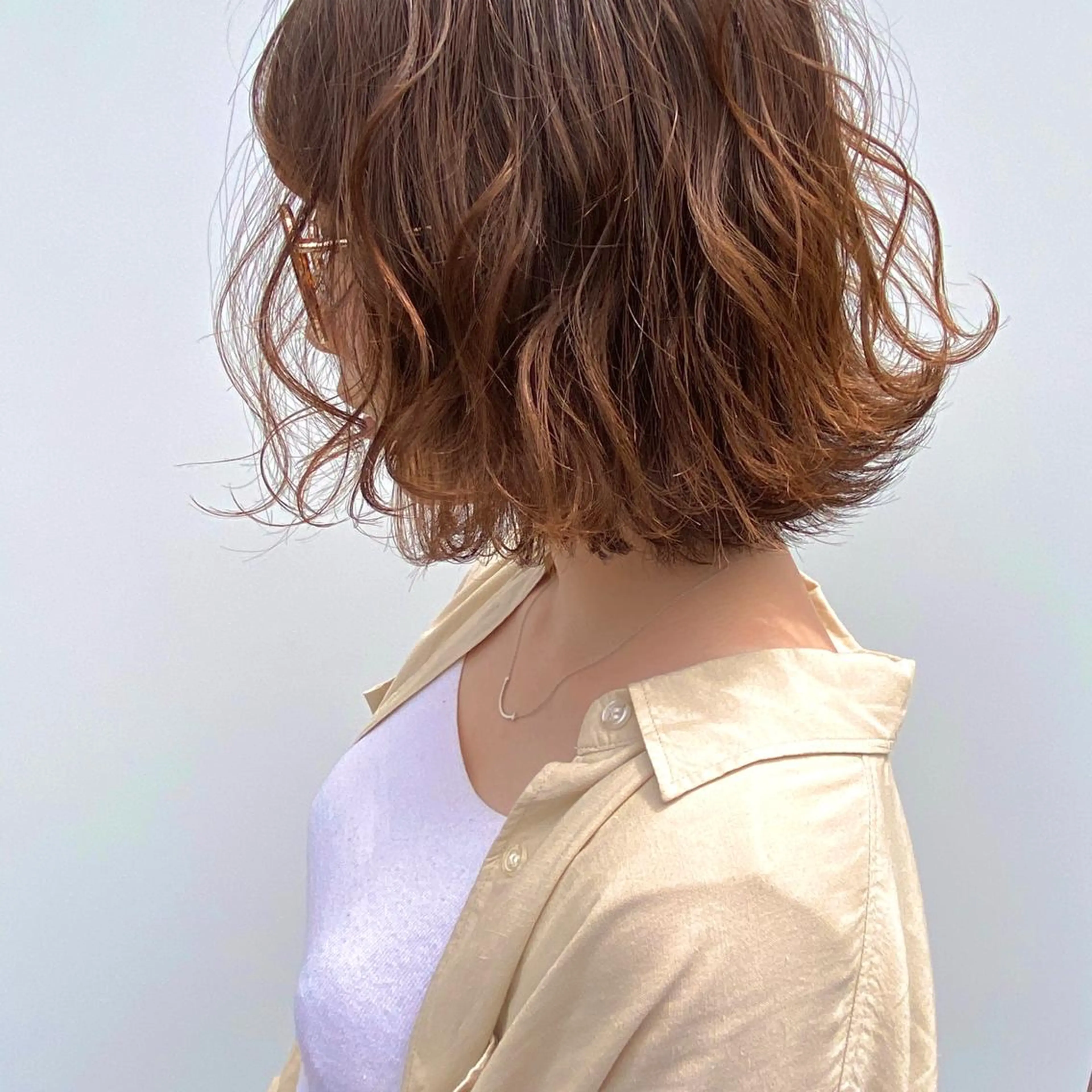 ショート カラー オレンジ ヘアカラー トリートメント (h)wim ウィムのヘアスタイル