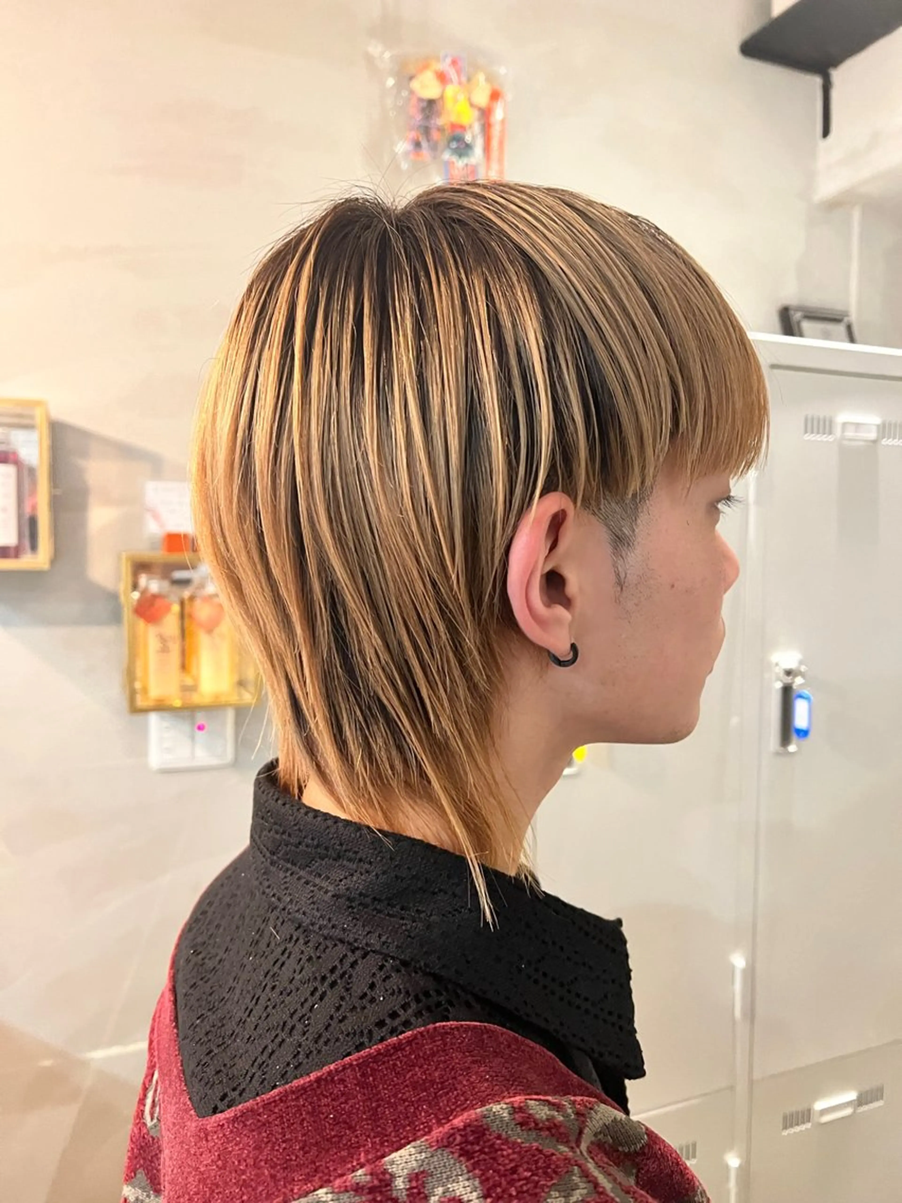 ミディアム カラー ブリーチ ウルフカット 酸性ストレート angelica店長 TSUKAMOTOのヘアスタイル