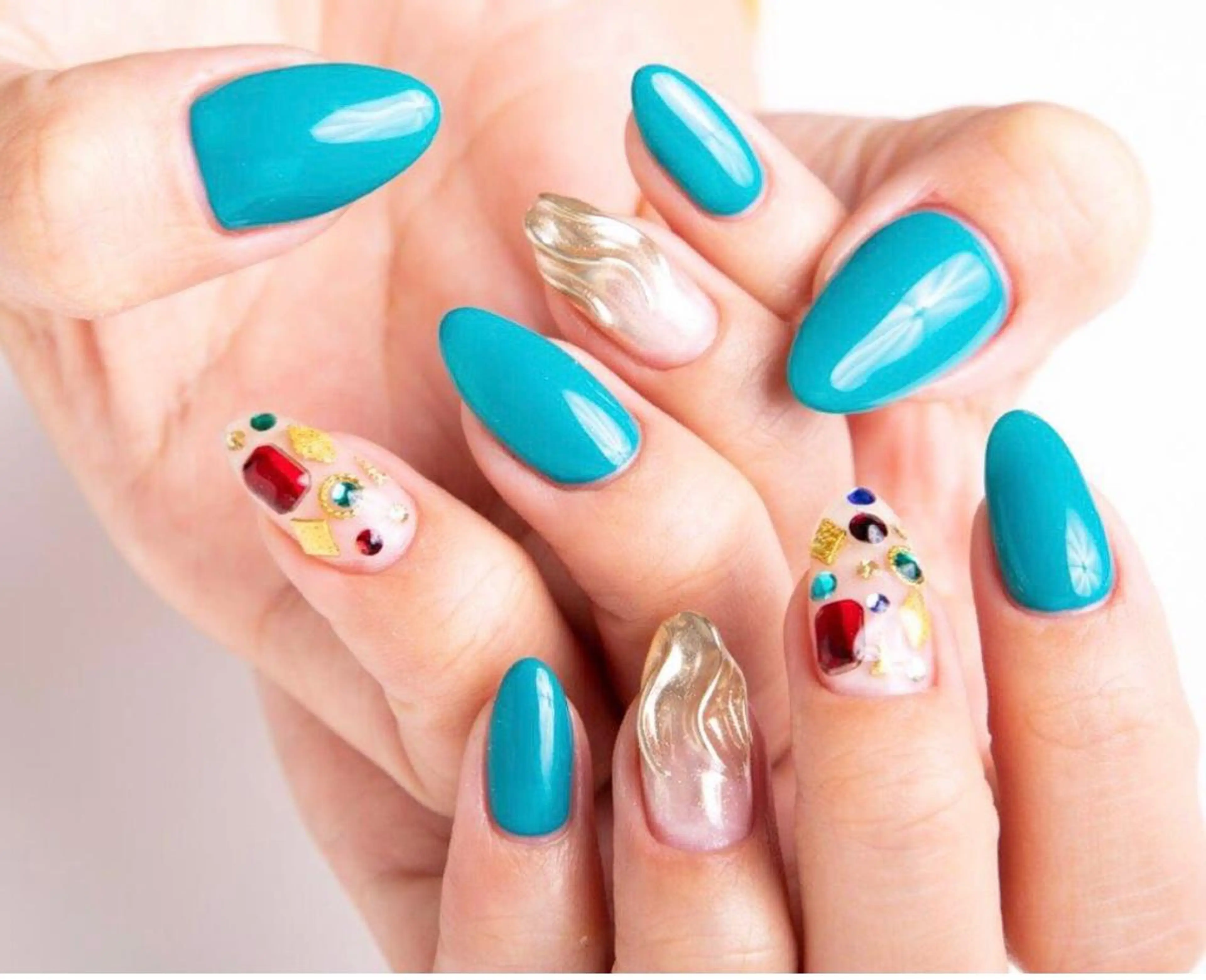 ネイル amour 川崎店所属・amour 川崎店のネイルデザイン