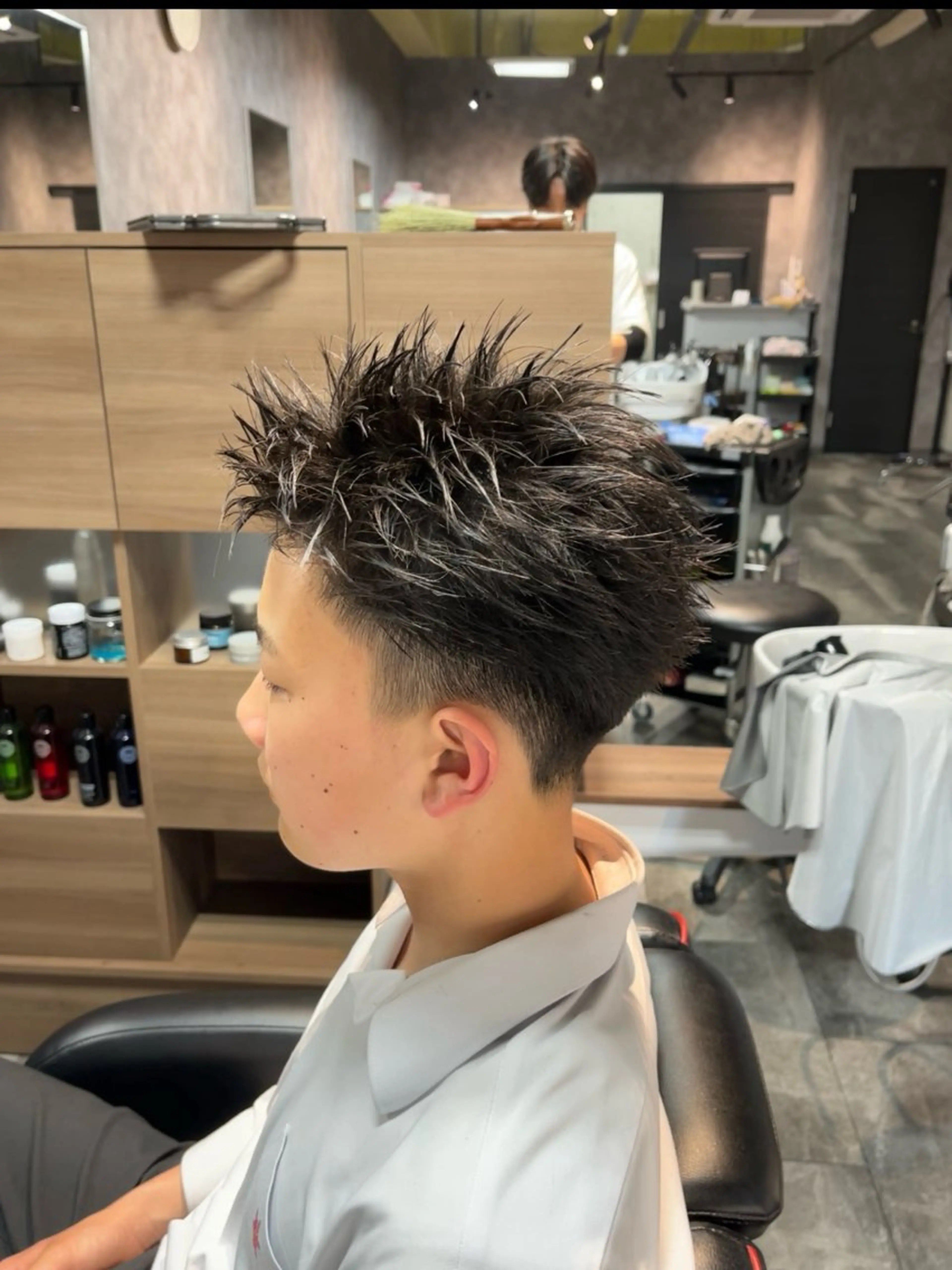 ショート メンズ スパイキーショート ショートヘア SWELL  高峰 将生  メンズ専門のヘアスタイル