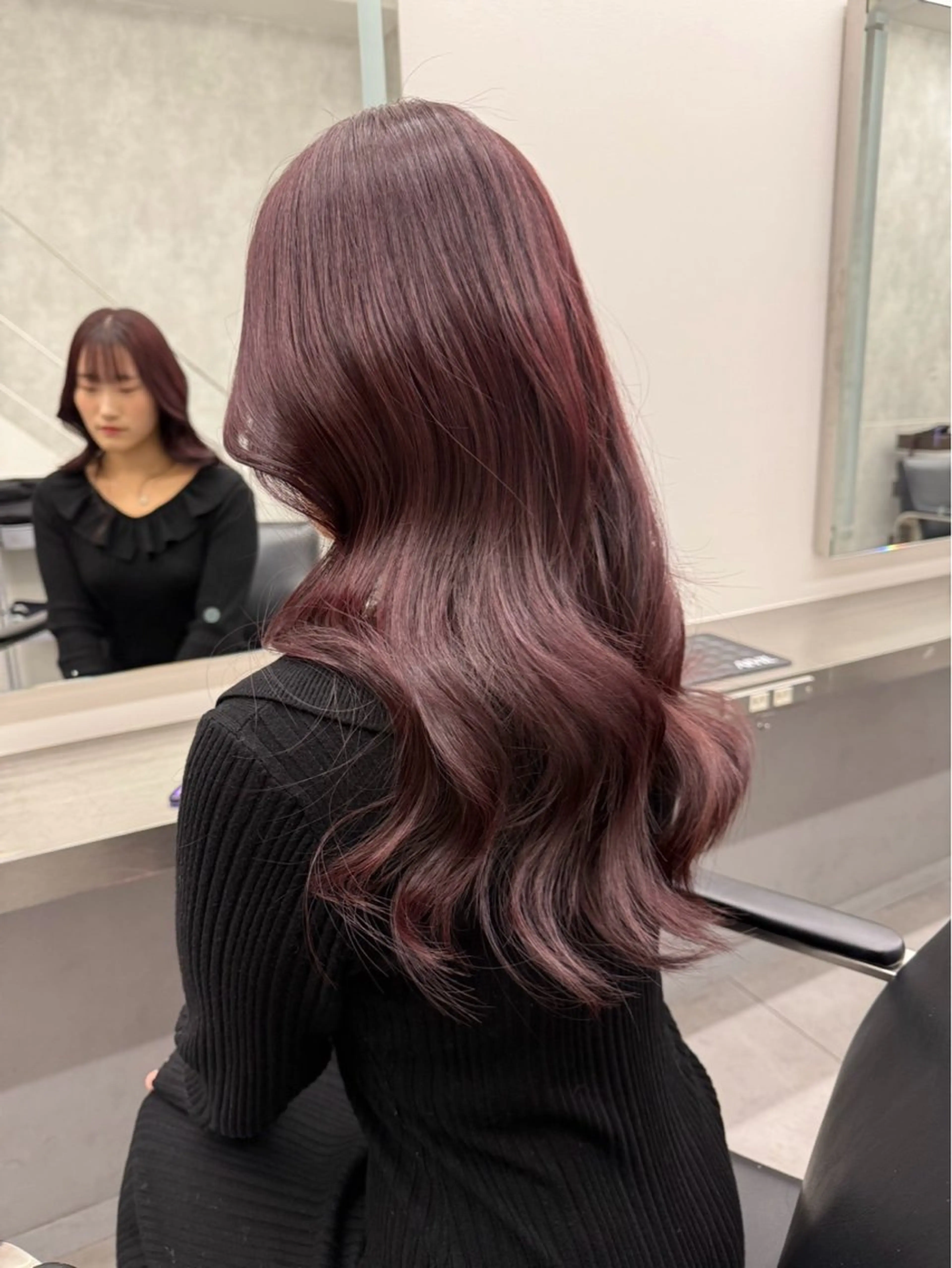 ロング カラー ヘアアレンジ 大崎 優菜のその他イメージ