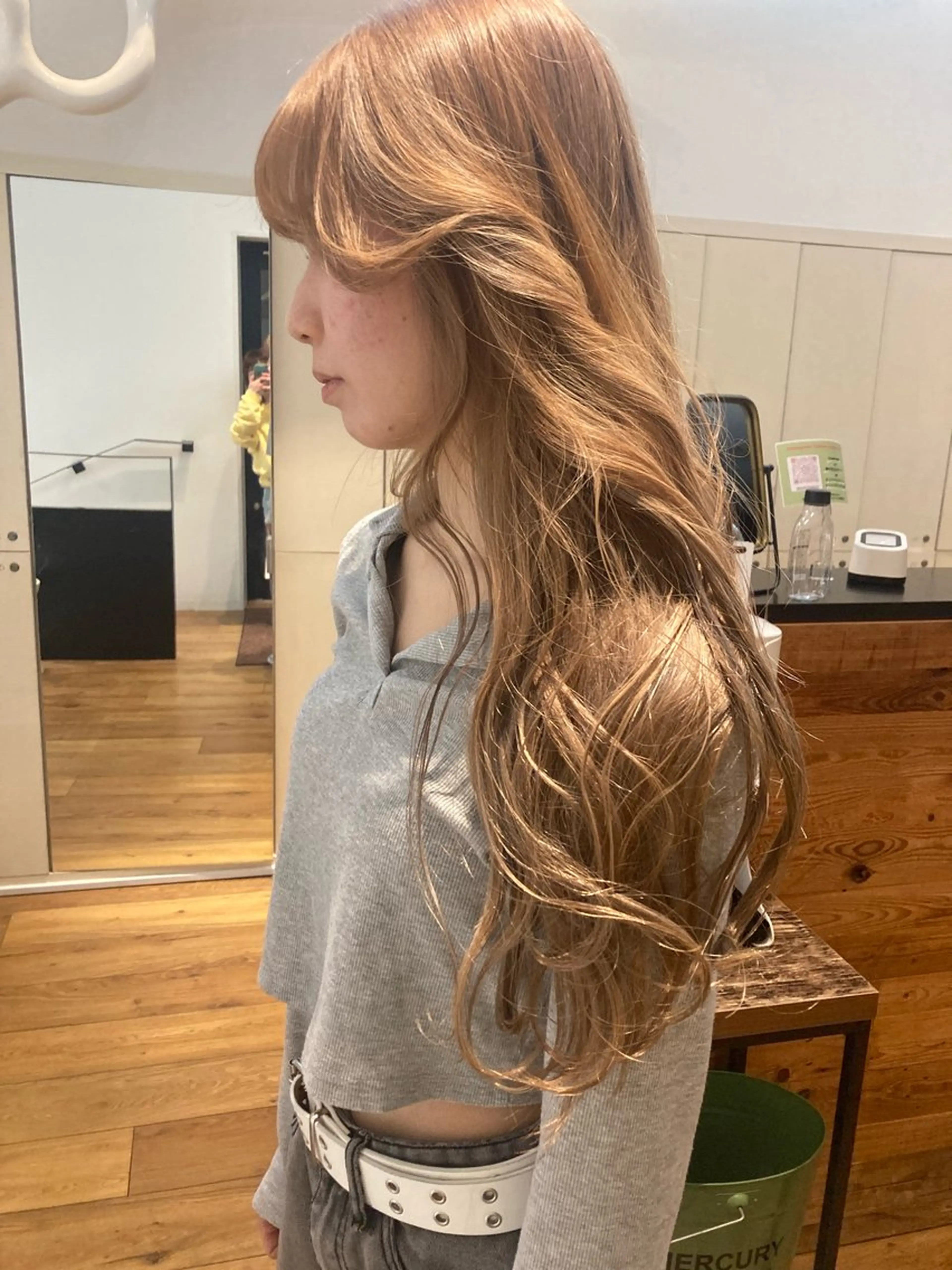ロング カラー カット ヘアカラー 津田 里菜のヘアスタイル