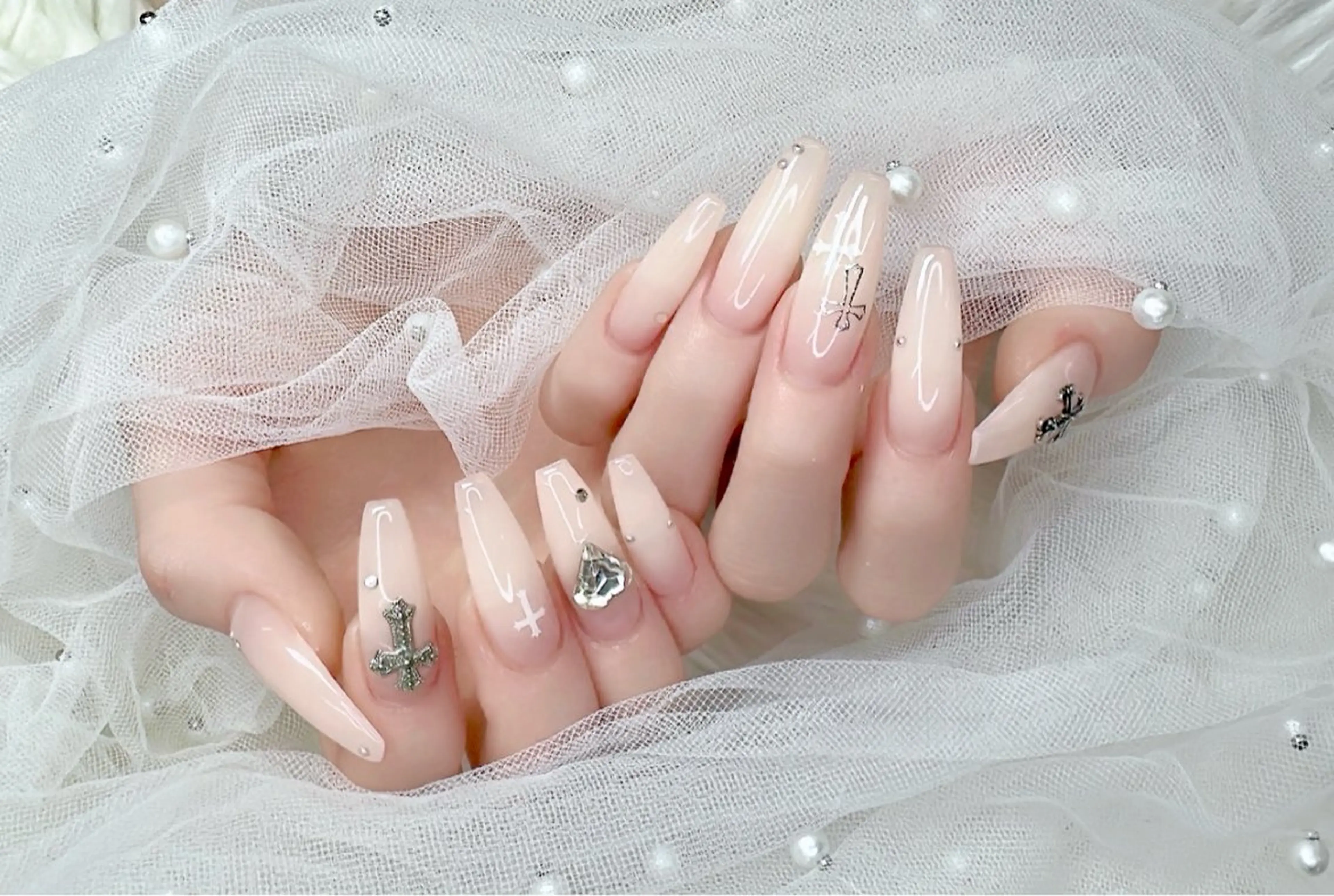 ネイル R salonのネイルデザイン