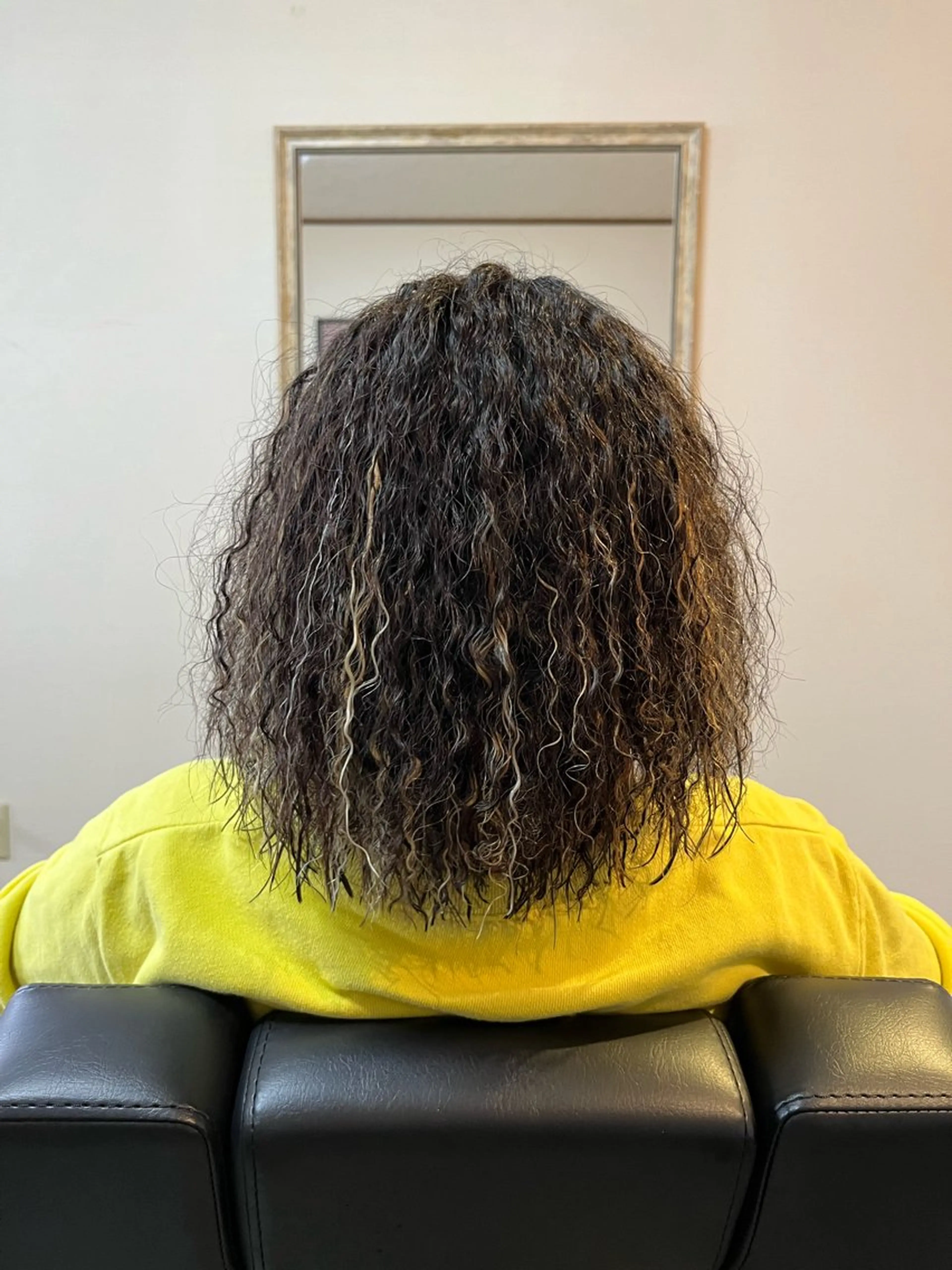 パーマ katayama Tomomiのヘアスタイル