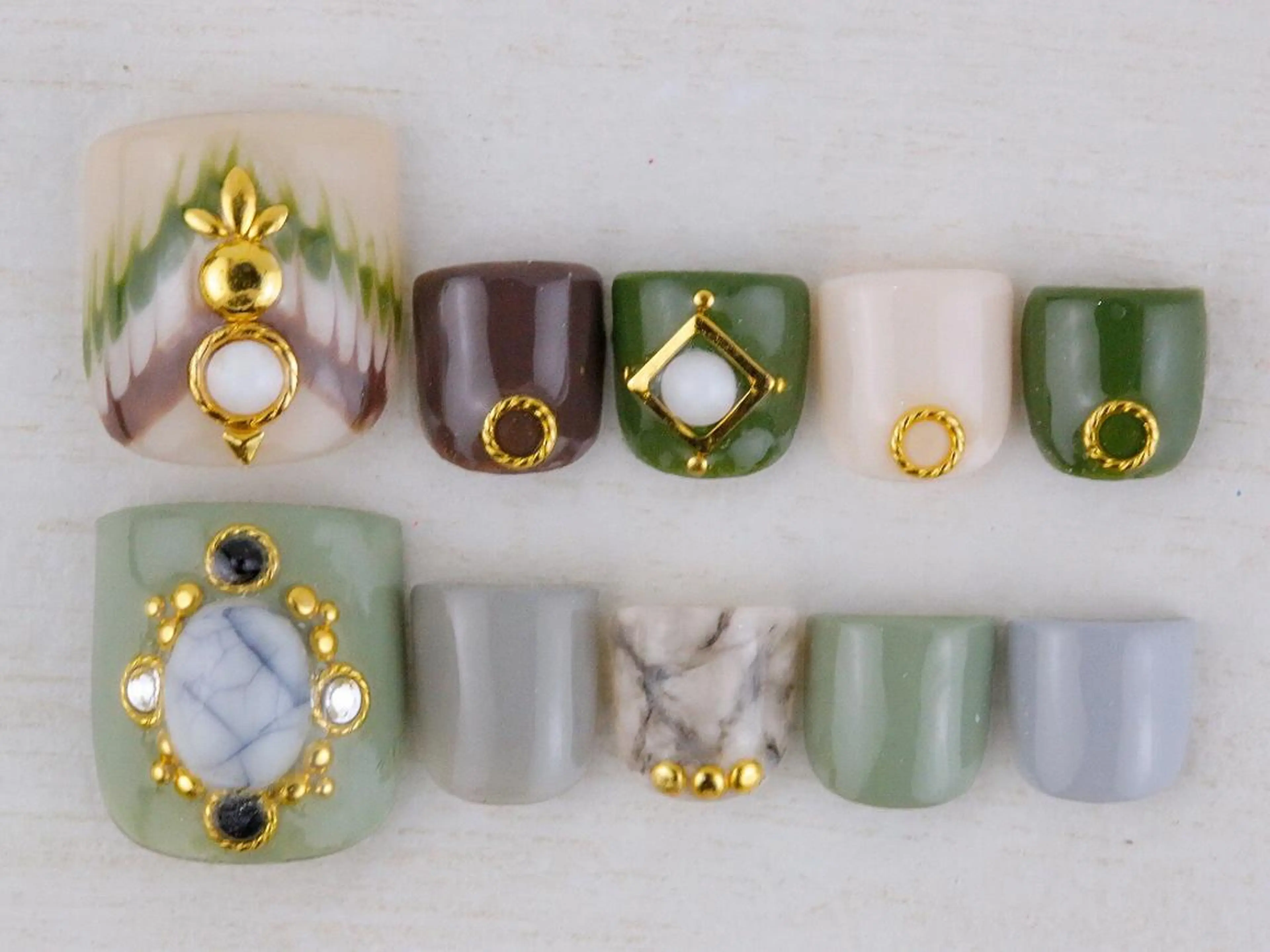 ネイル Nail's LuluLimaのネイルデザイン