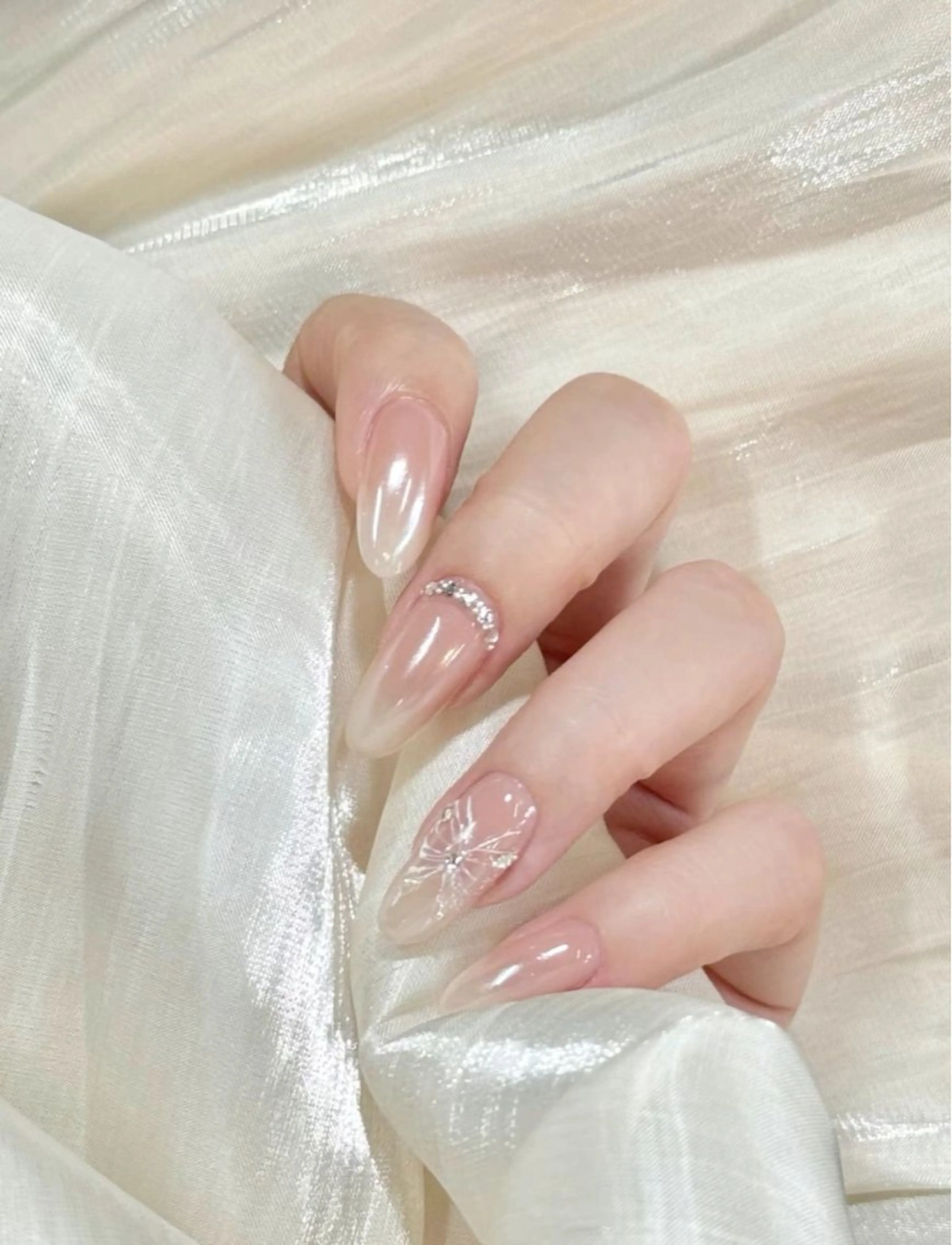 ネイル 韓国ネイル 持ち込み ニュアンスネイル ネイルチップ Minn ANA.CHUOのネイルデザイン