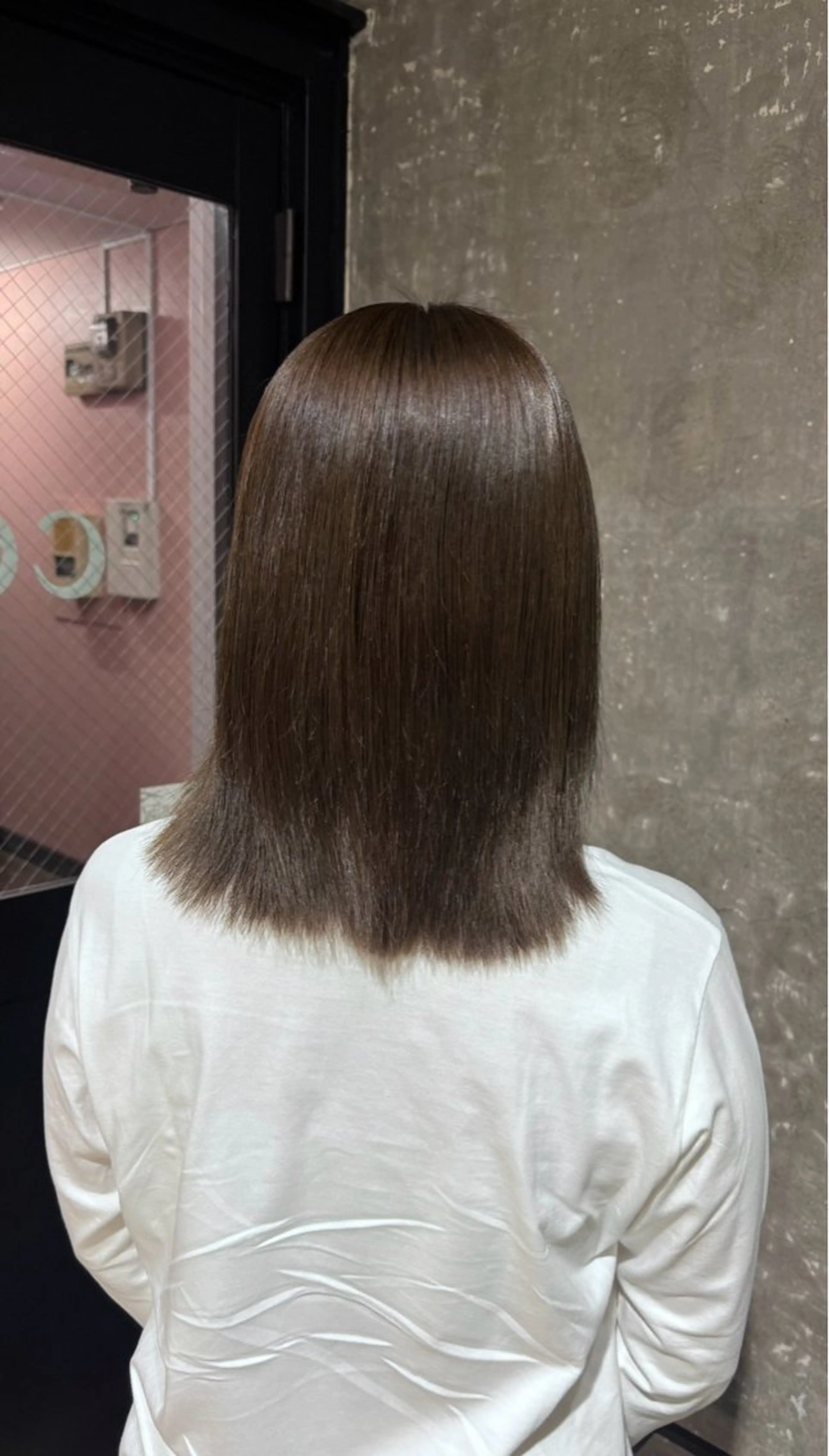 ミディアム カラー ヘアカラー 𝐇𝐈𝐑𝐀 𝐘𝐀𝐌𝐀のヘアスタイル