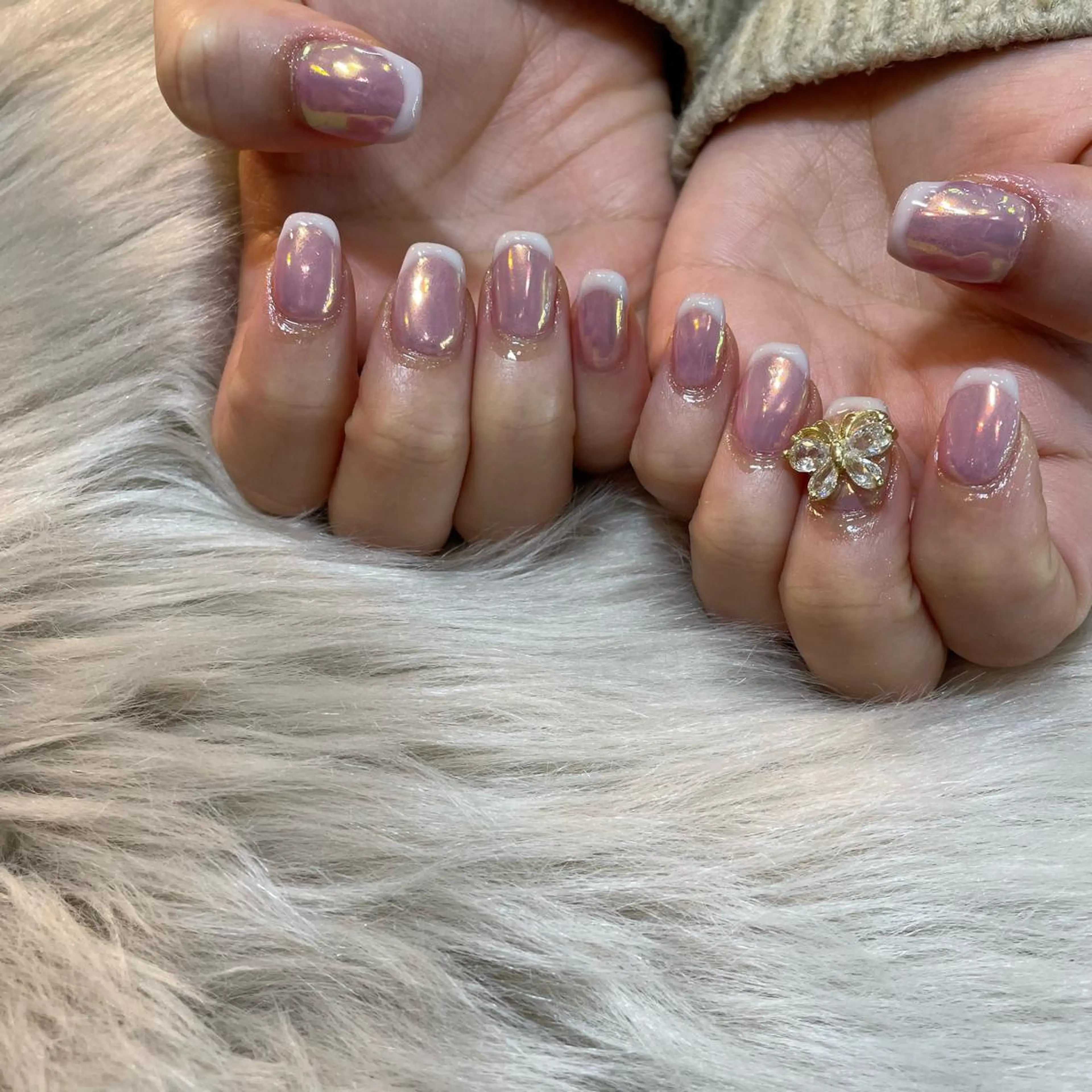 ネイル オーロラネイル フレンチネイル Nail Salon Gummi.のネイルデザイン