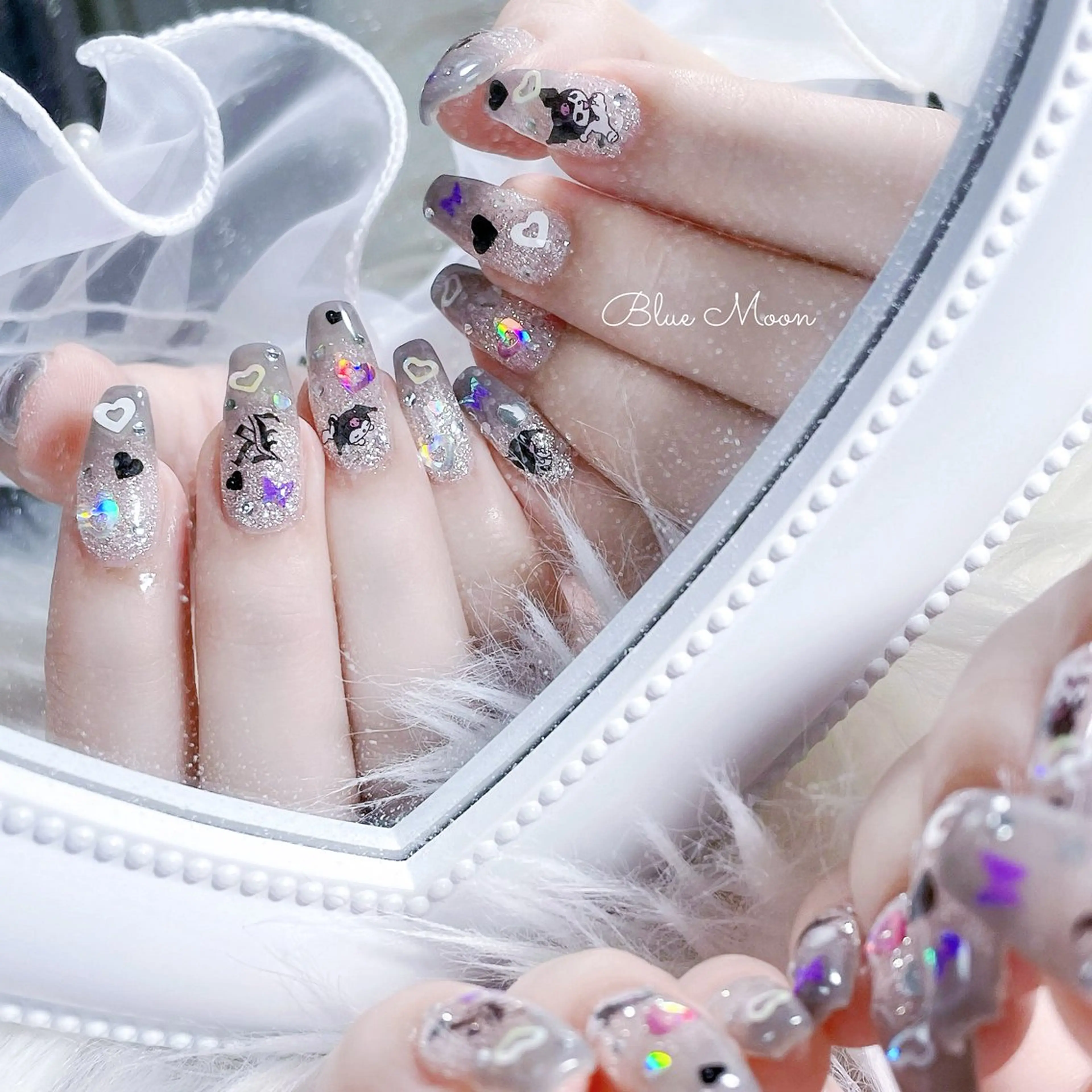 ネイル ハンドネイル フットネイル ハンドケア nail salon Blue Moonのネイルデザイン