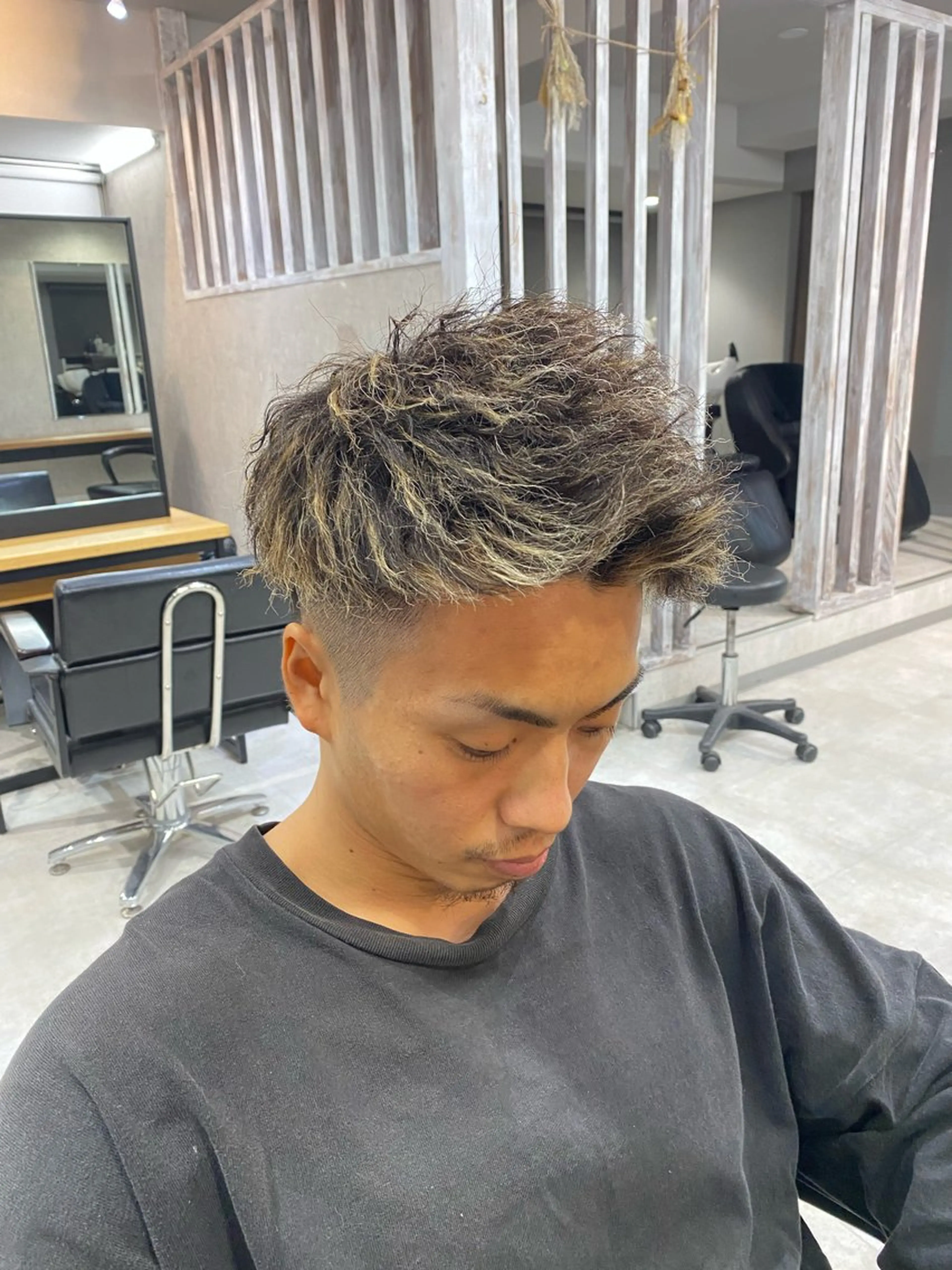 ショート パーマ メンズ メンズパーマ メンズツイストパーマ ツイストパーマ 🐉『メンズ美容師』 吉田龍星🐉のヘアスタイル