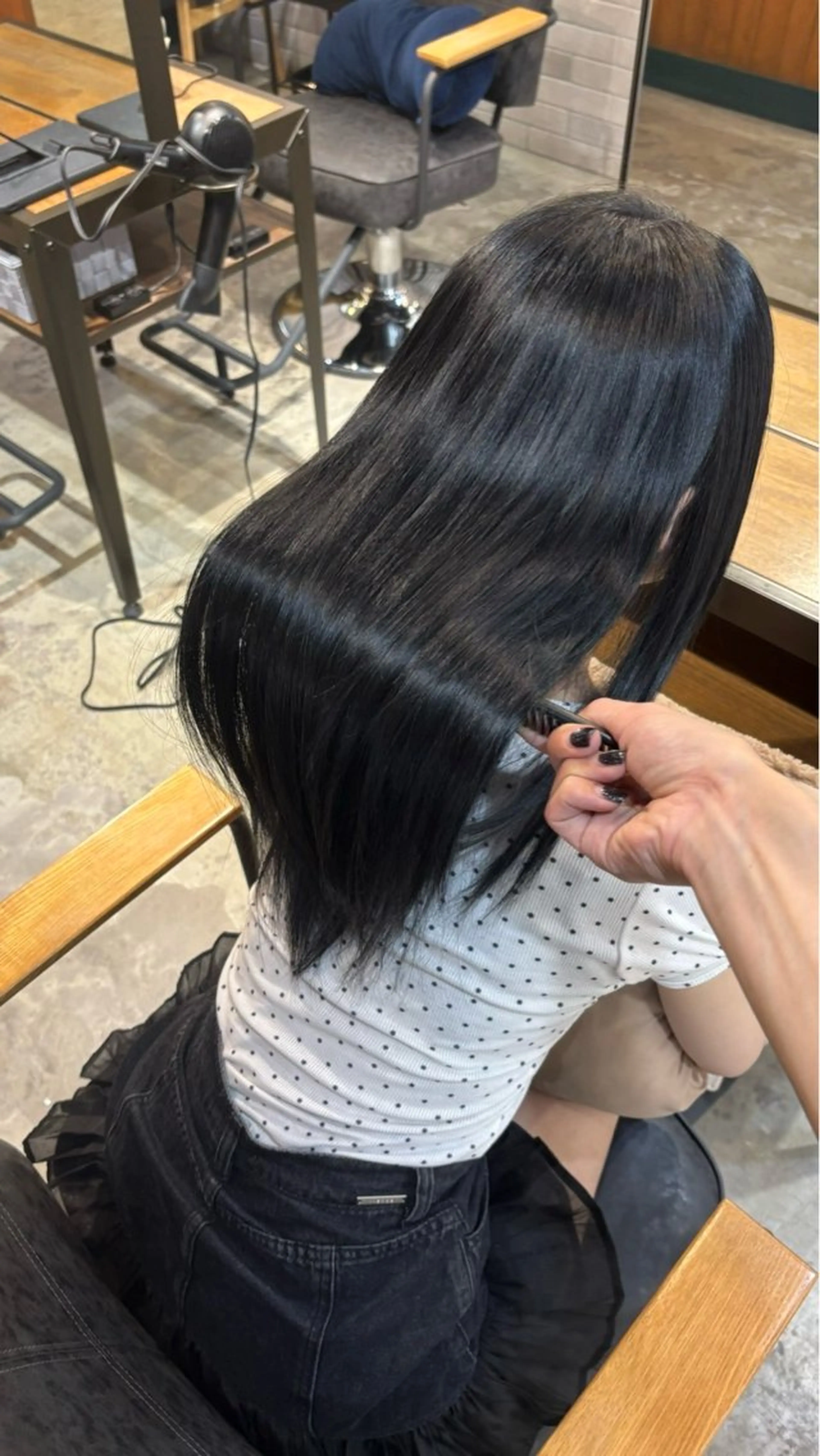 毛先カット＋髪質改善メテオカラー＋3stepケラチントリートメントの写真