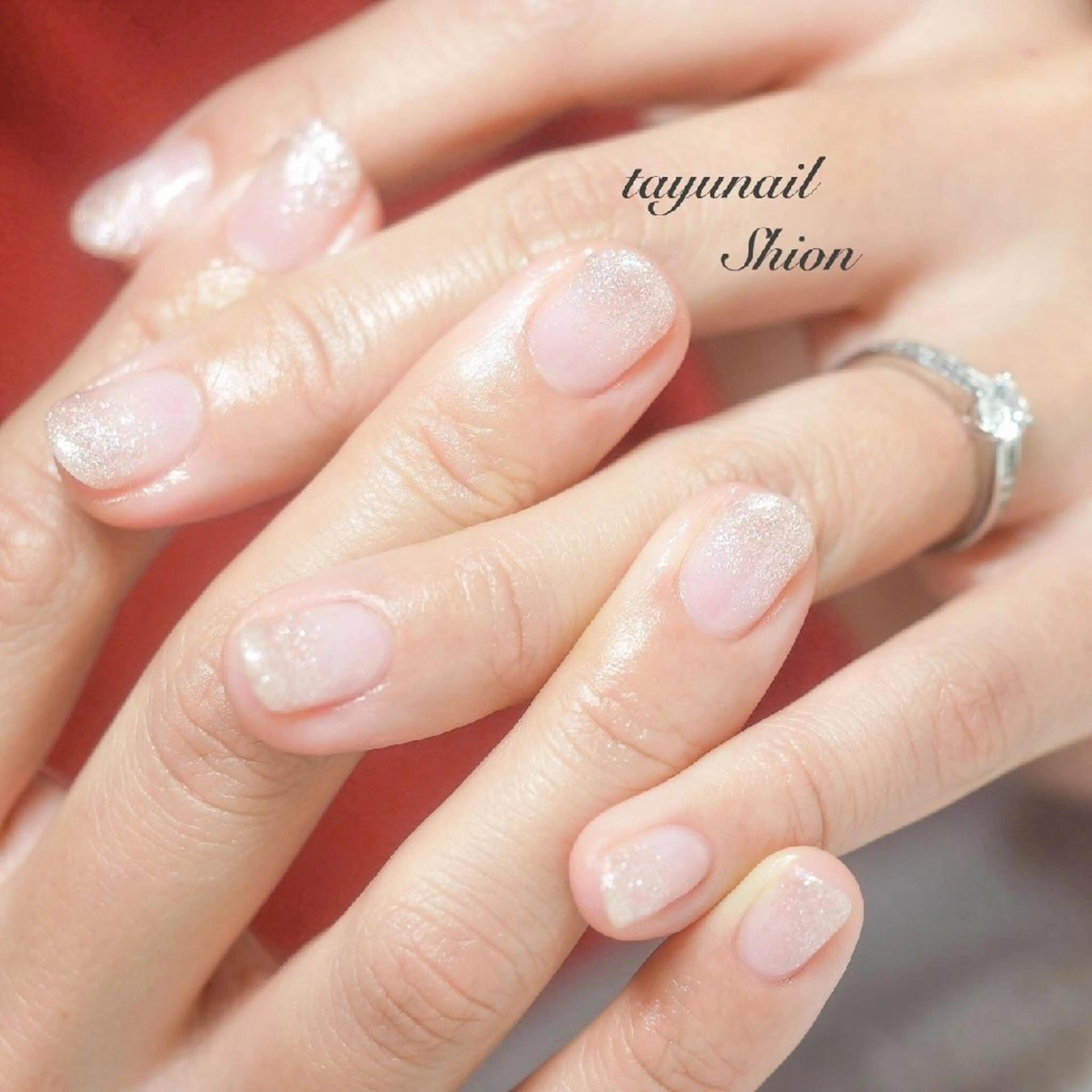 ネイル ブルー ジェルネイル グラデーション ラメ(グリッター) ラメグラデーション ネイルサロン 【たゆnail】のネイルデザイン