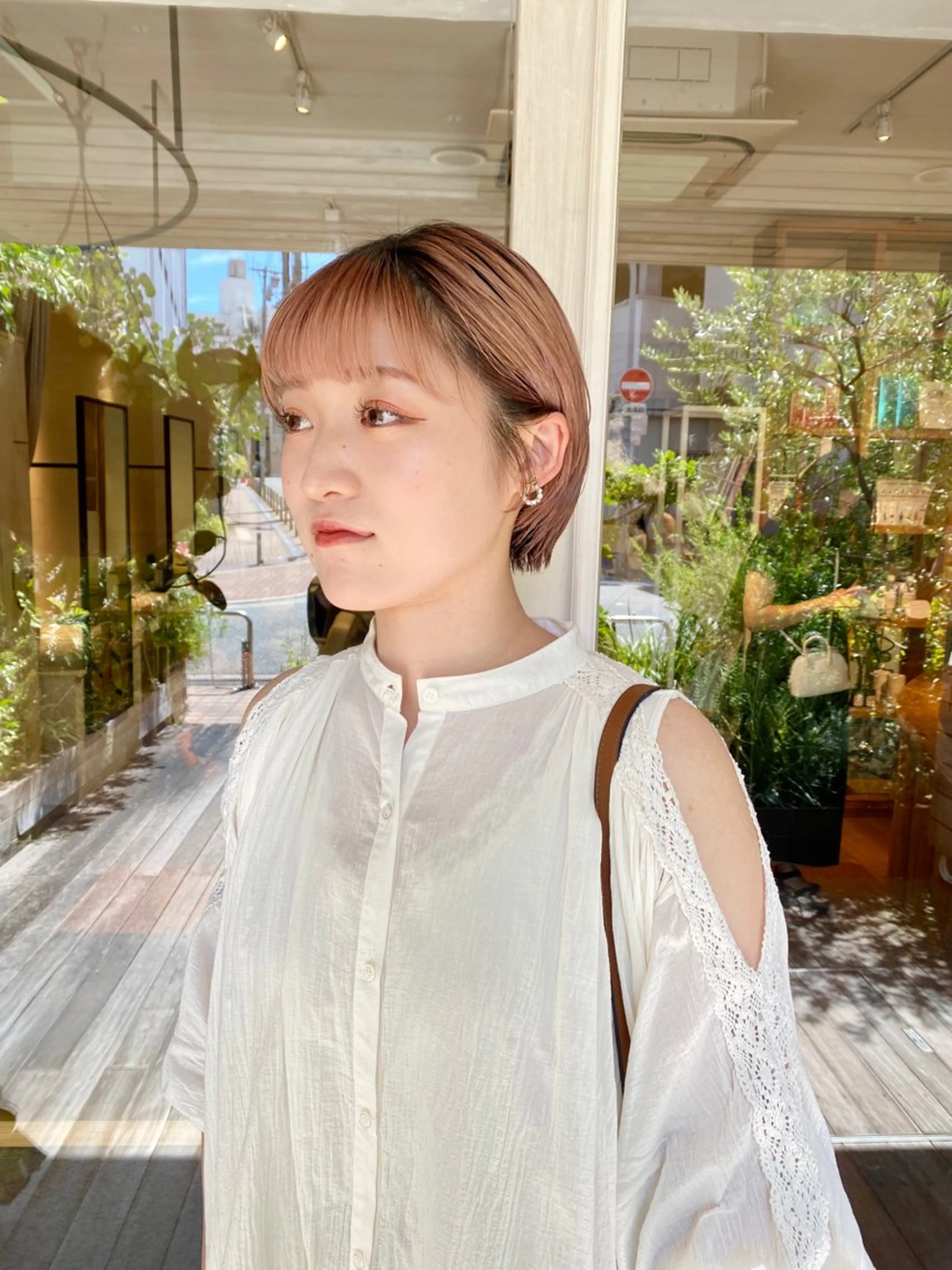 ショート カラー ヘアアレンジ BELLA阿部野 TOMOMIのヘアスタイル