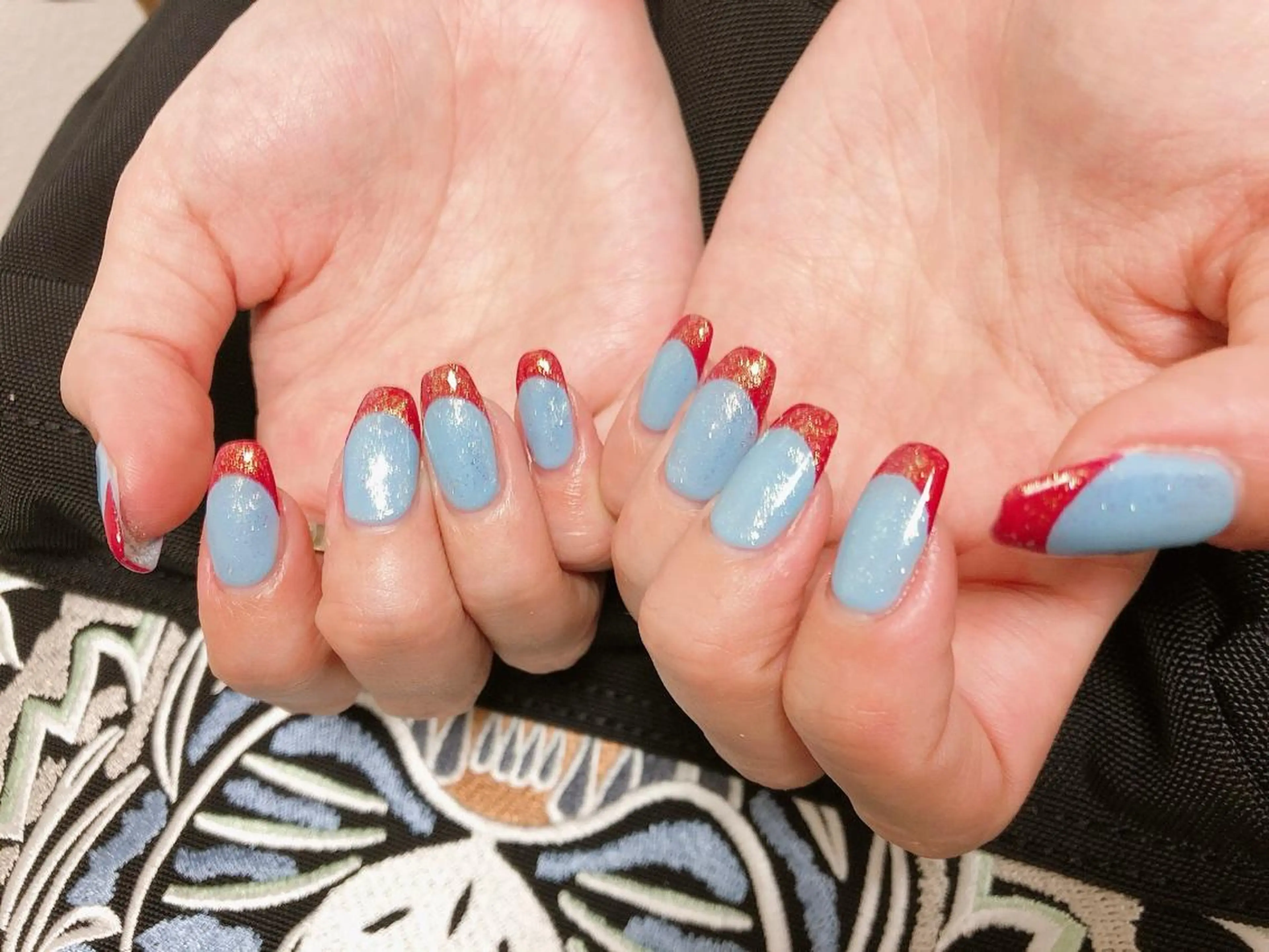 ネイル フレンチネイル キラキラネイル ラメ(グリッター) ハンドネイル kiki nail &brow二子玉川の眉毛・アイブロウイメージ