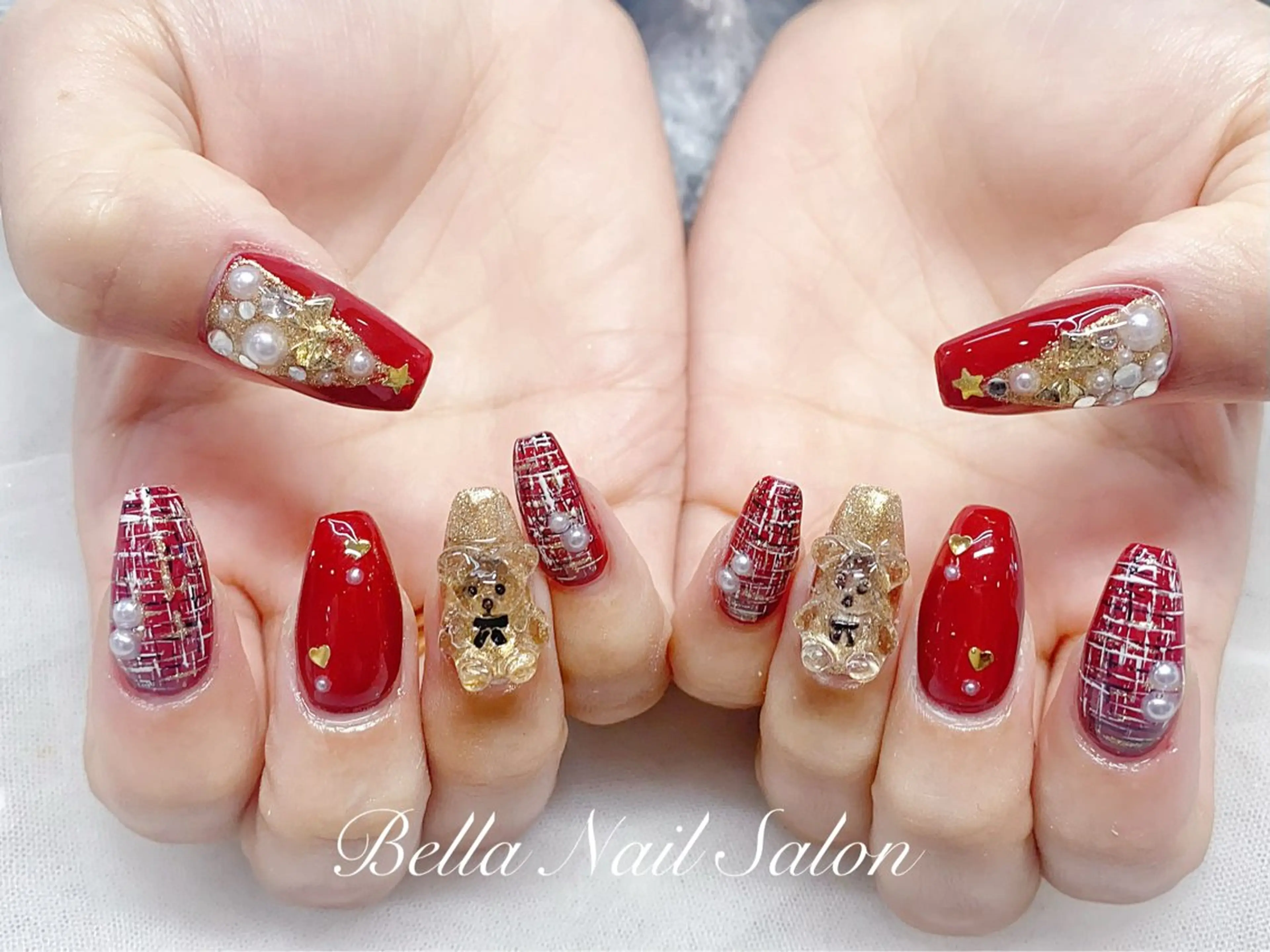 ネイル ハンドネイル Bella Nail Salonパラジェルのネイルデザイン