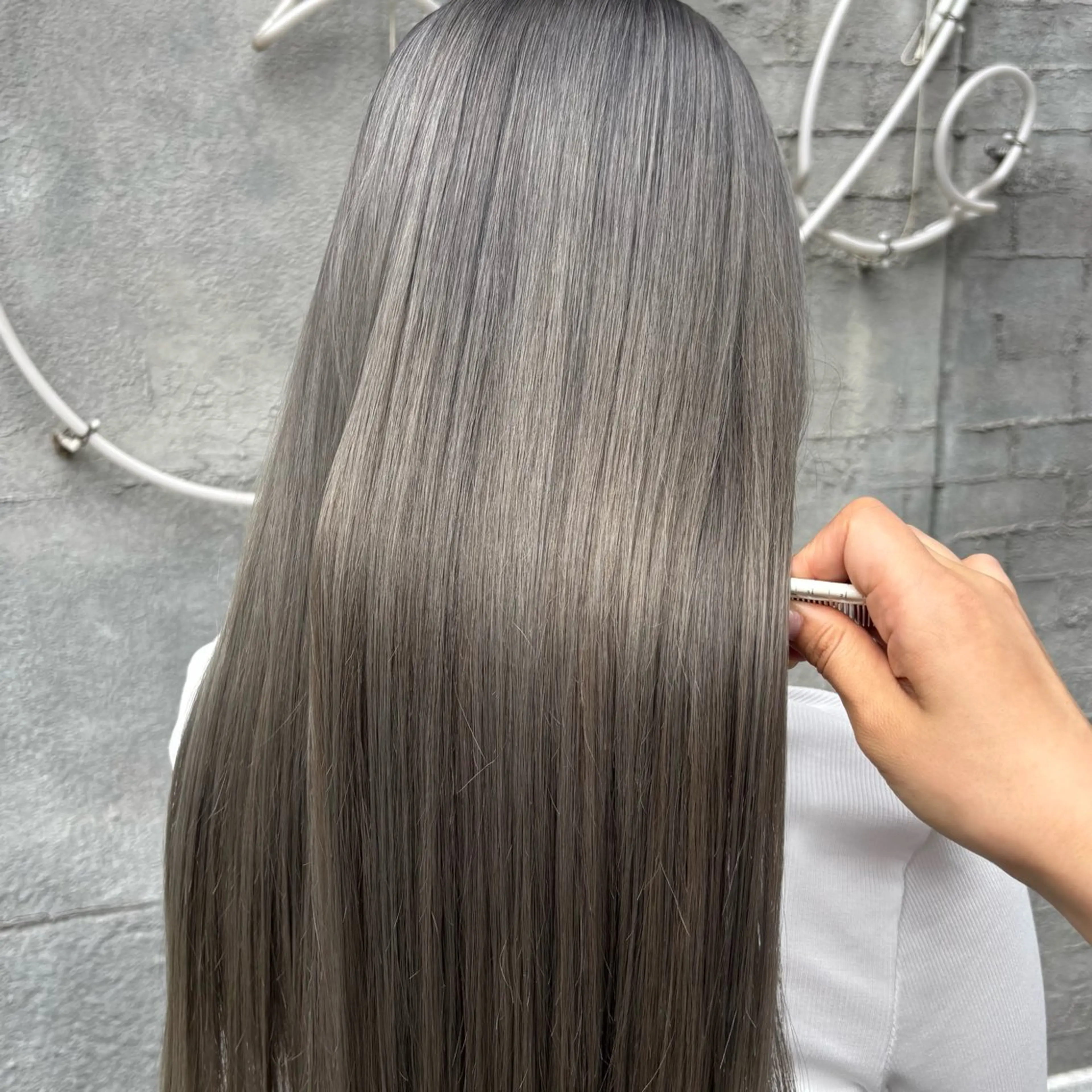 ロング カラー ヘアカラー BELO OSAKA マオのヘアスタイル