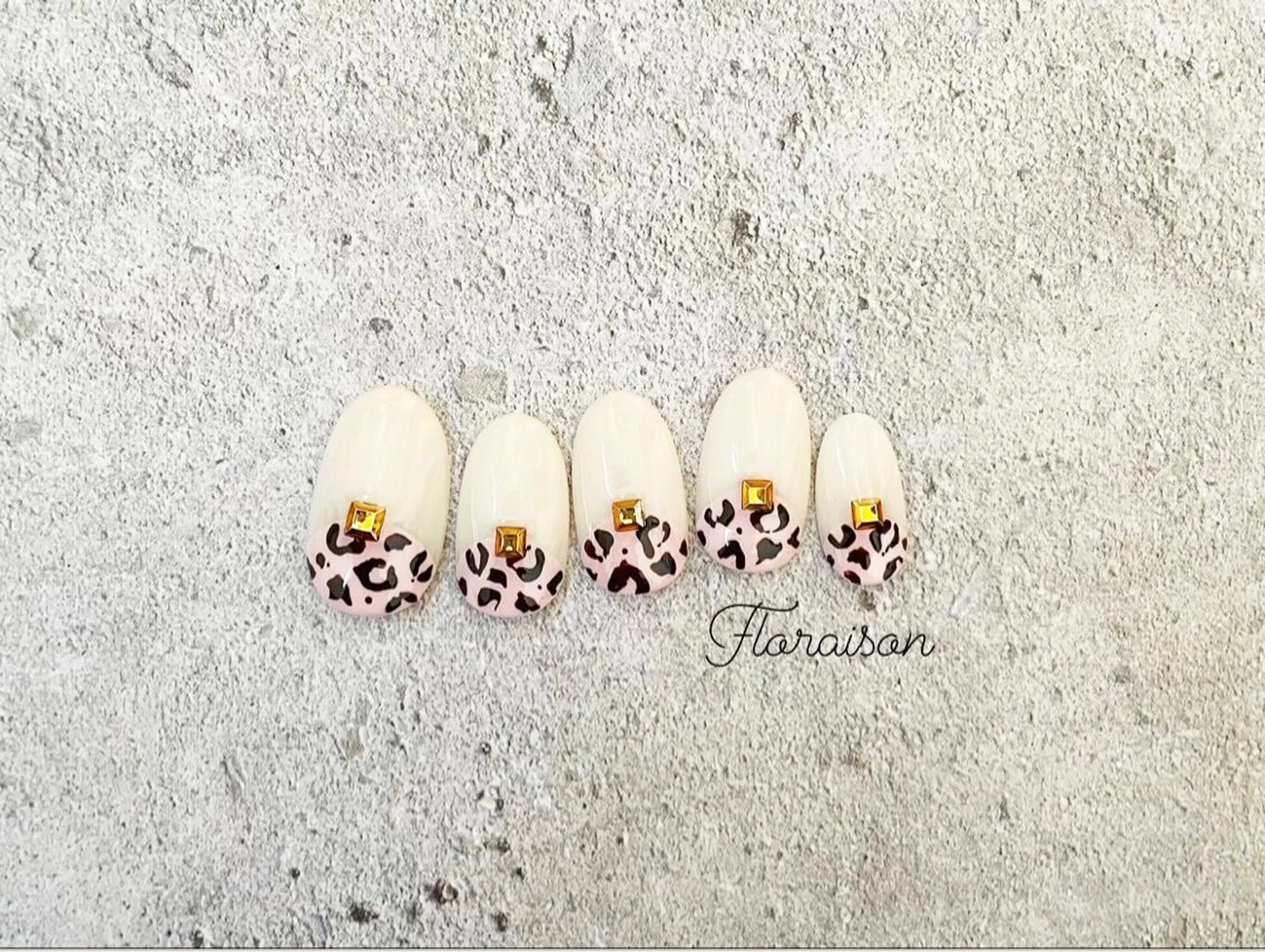 ショート ネイル Floraison YUIのネイルデザイン