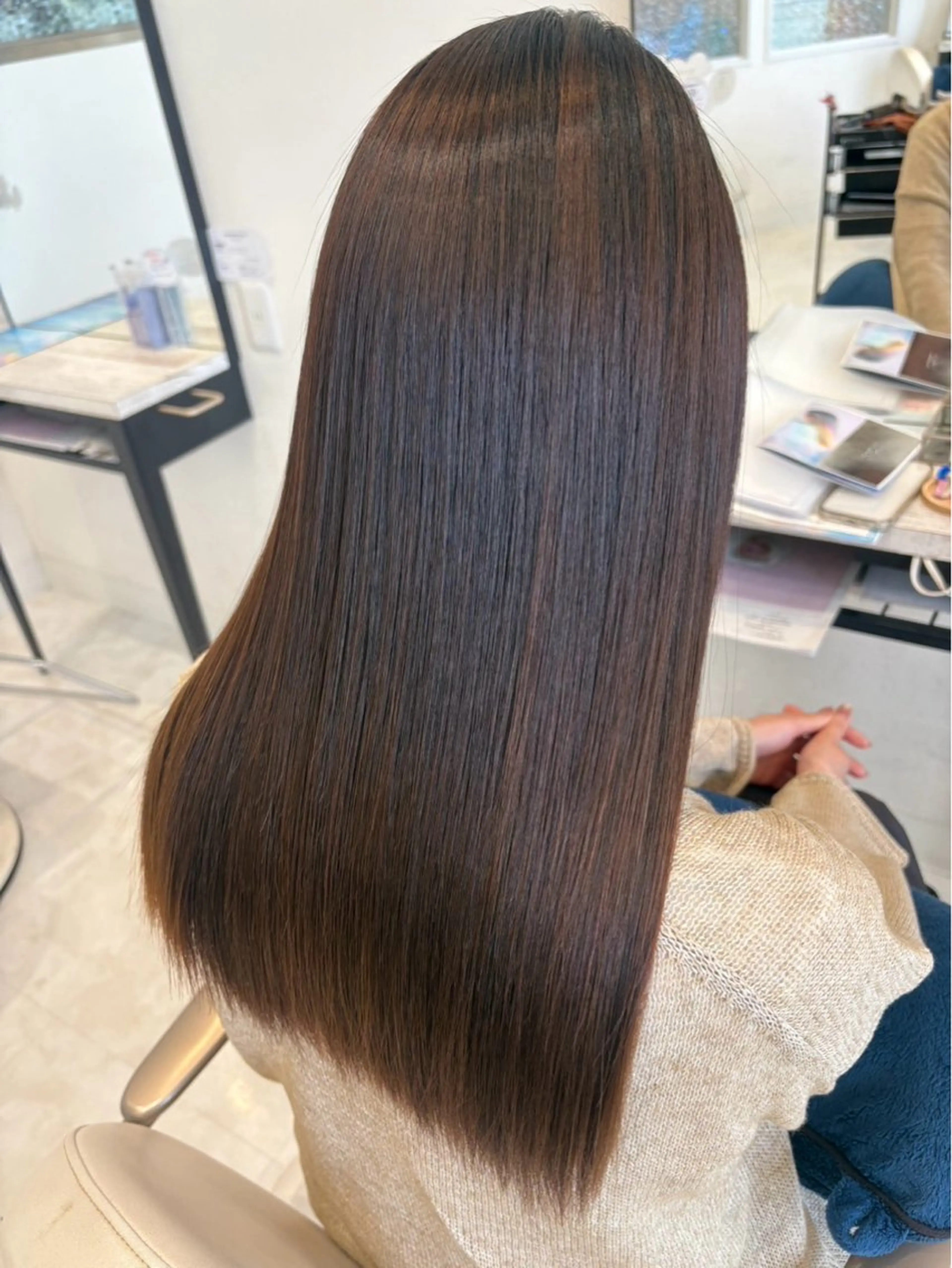 火曜日限定《特別価格》【最高級Rejeトリートメント🌟】人気No. 1ブリーチ毛でもツヤサラヘアに🙋‍♀️の写真